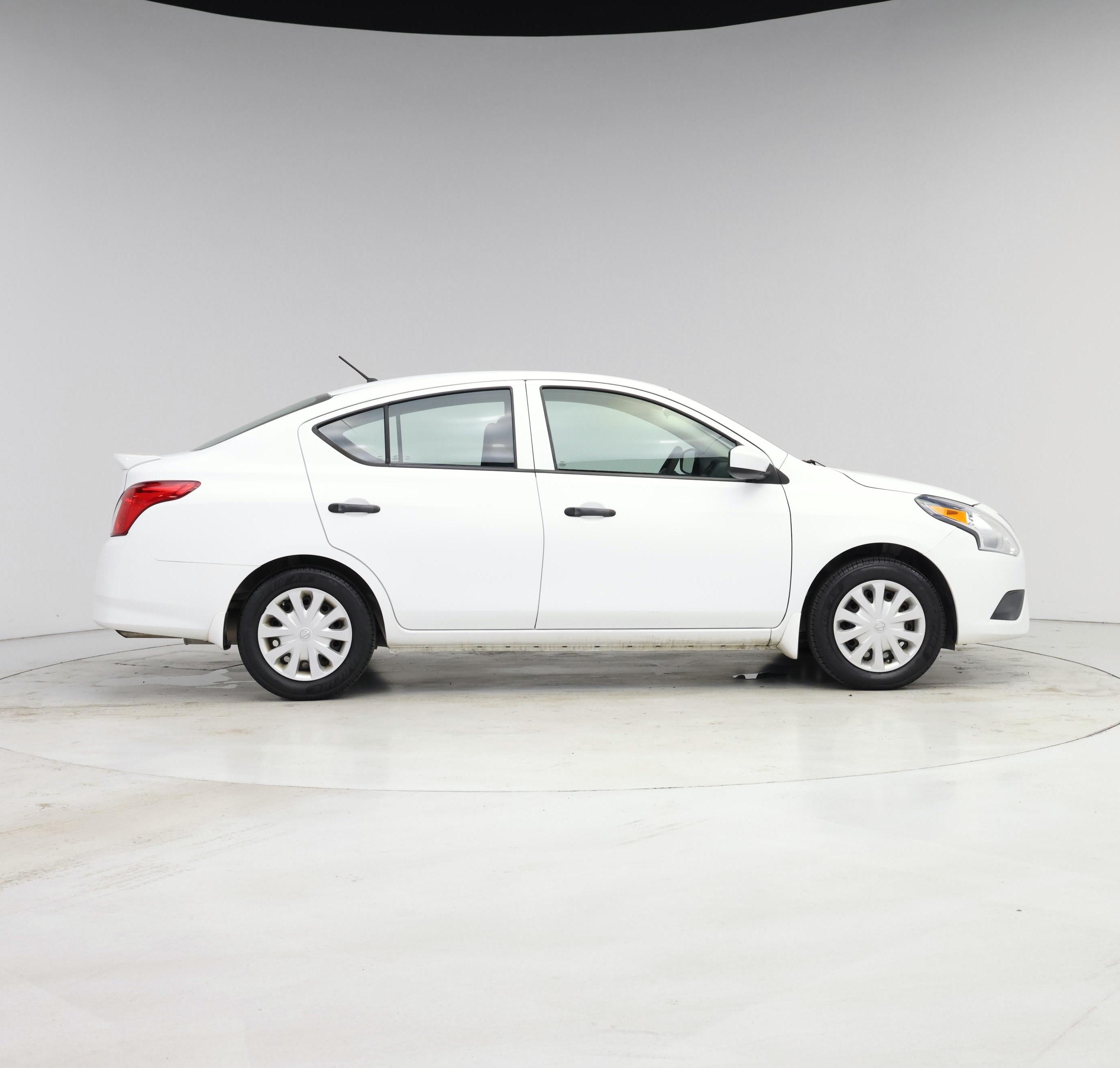 Thumbnail: 2016 Nissan Versa - 7