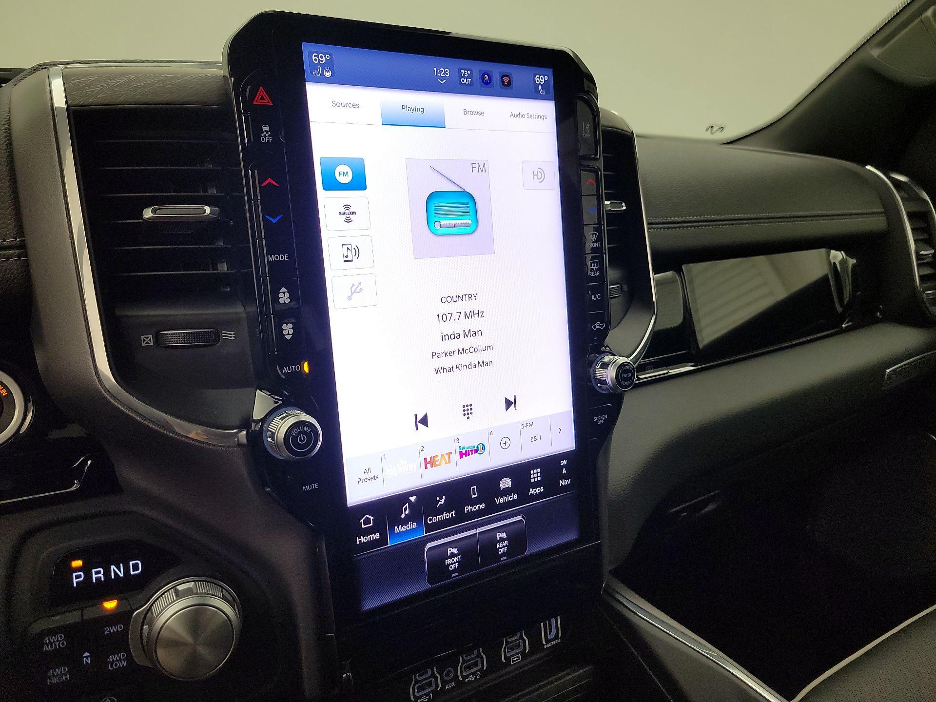 Thumbnail: 2025 RAM 1500 - 16