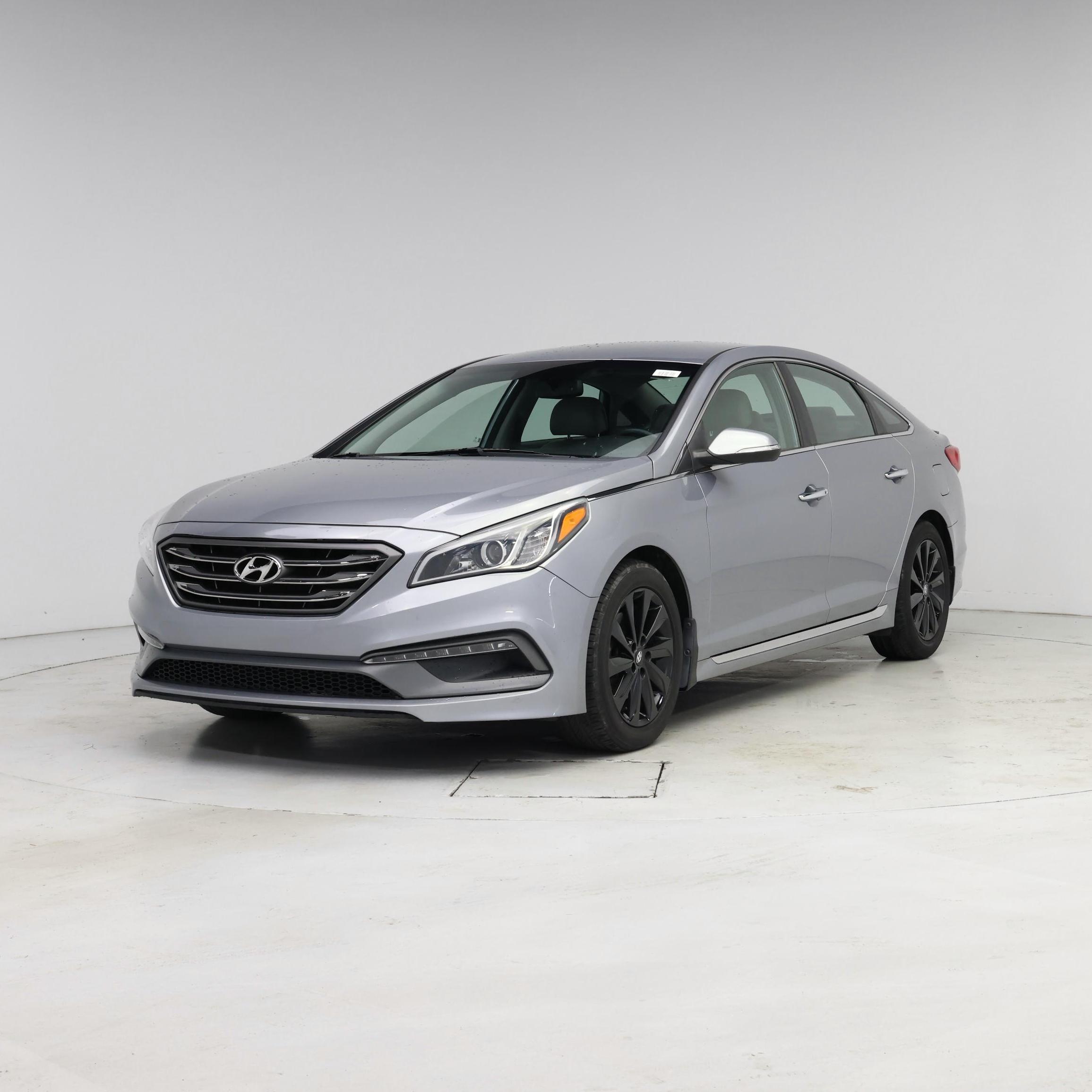 Thumbnail: 2015 Hyundai Sonata - 4