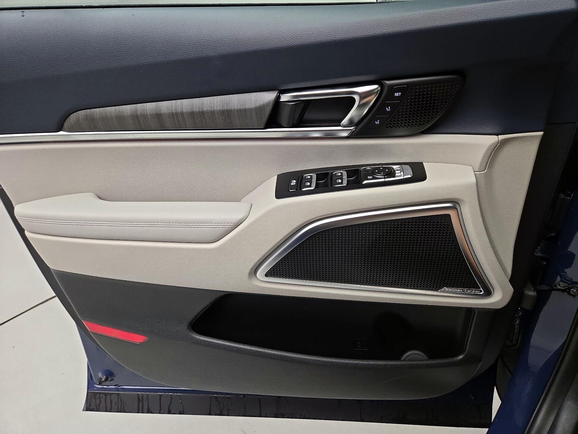 Thumbnail: 2024 Kia Telluride - 12