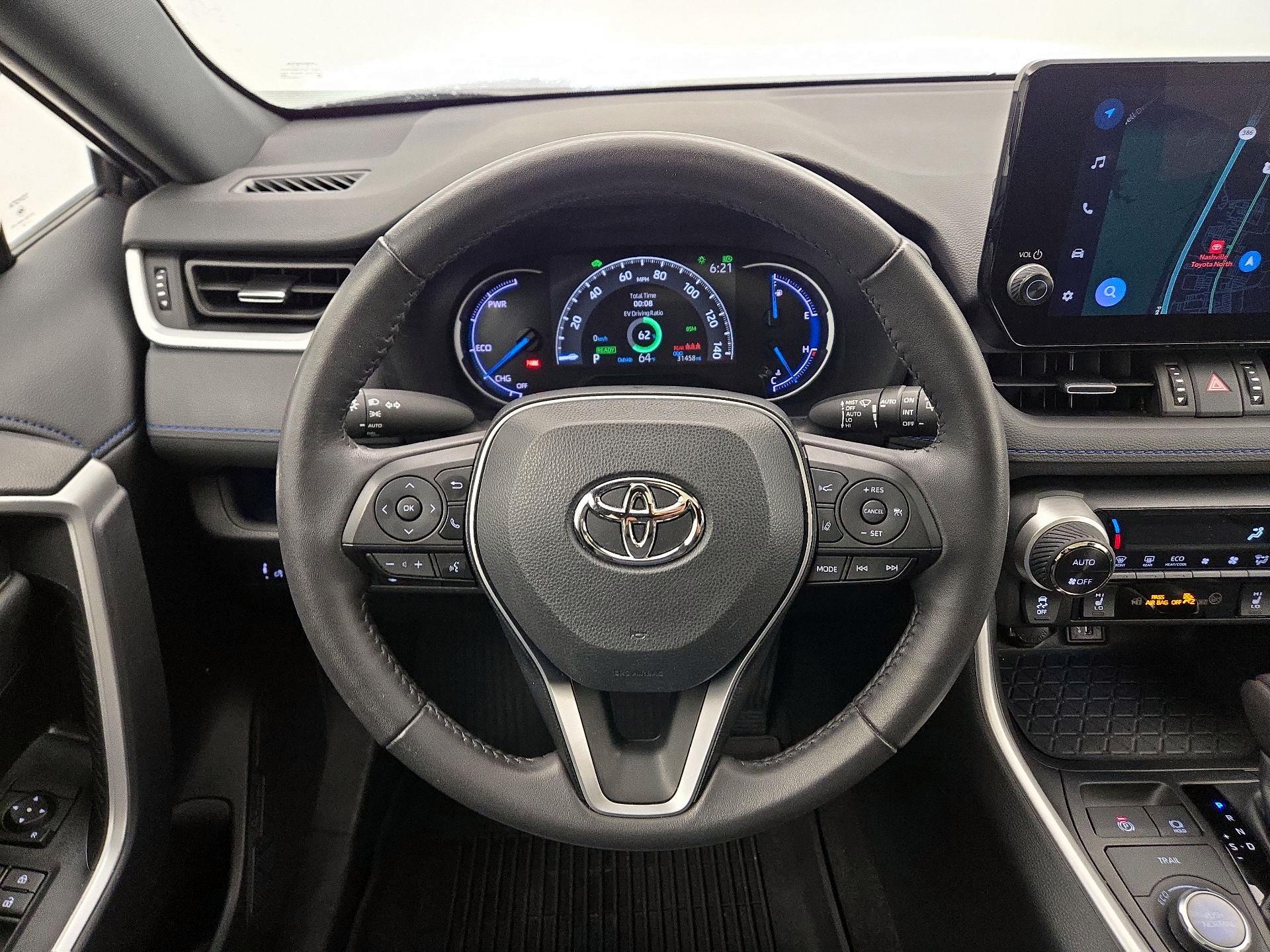 Thumbnail: 2023 Toyota RAV4 - 10