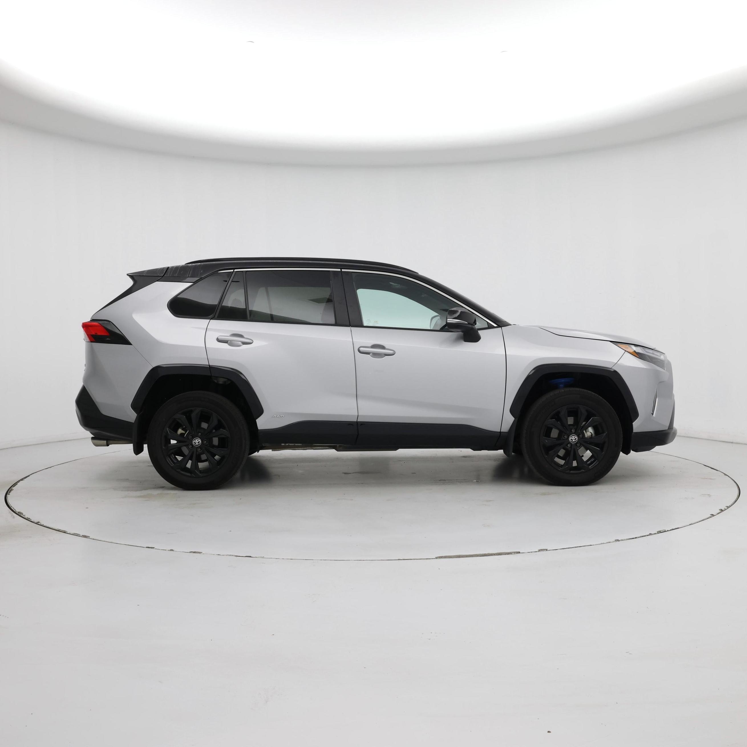 Thumbnail: 2023 Toyota RAV4 - 7