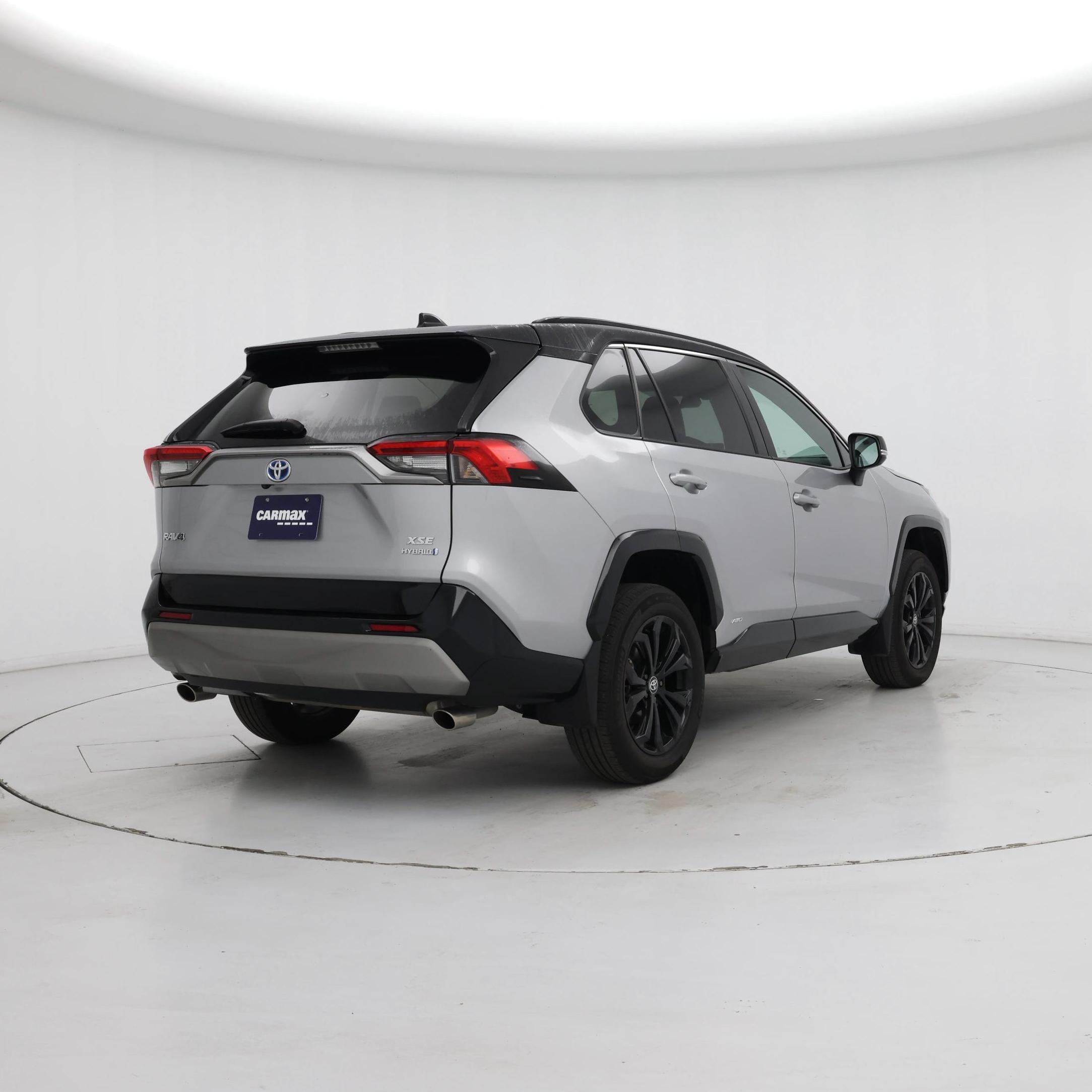 Thumbnail: 2023 Toyota RAV4 - 8