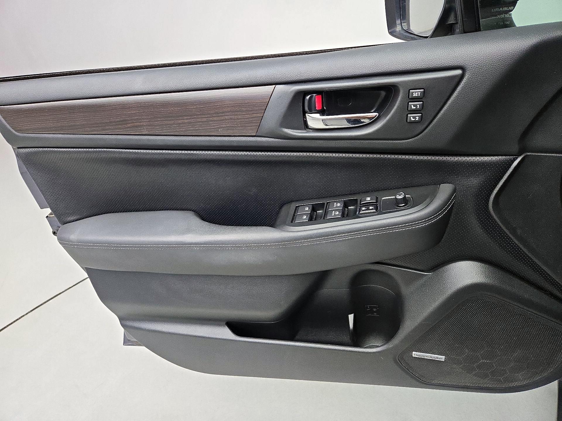 Thumbnail: 2015 Subaru Legacy - 12