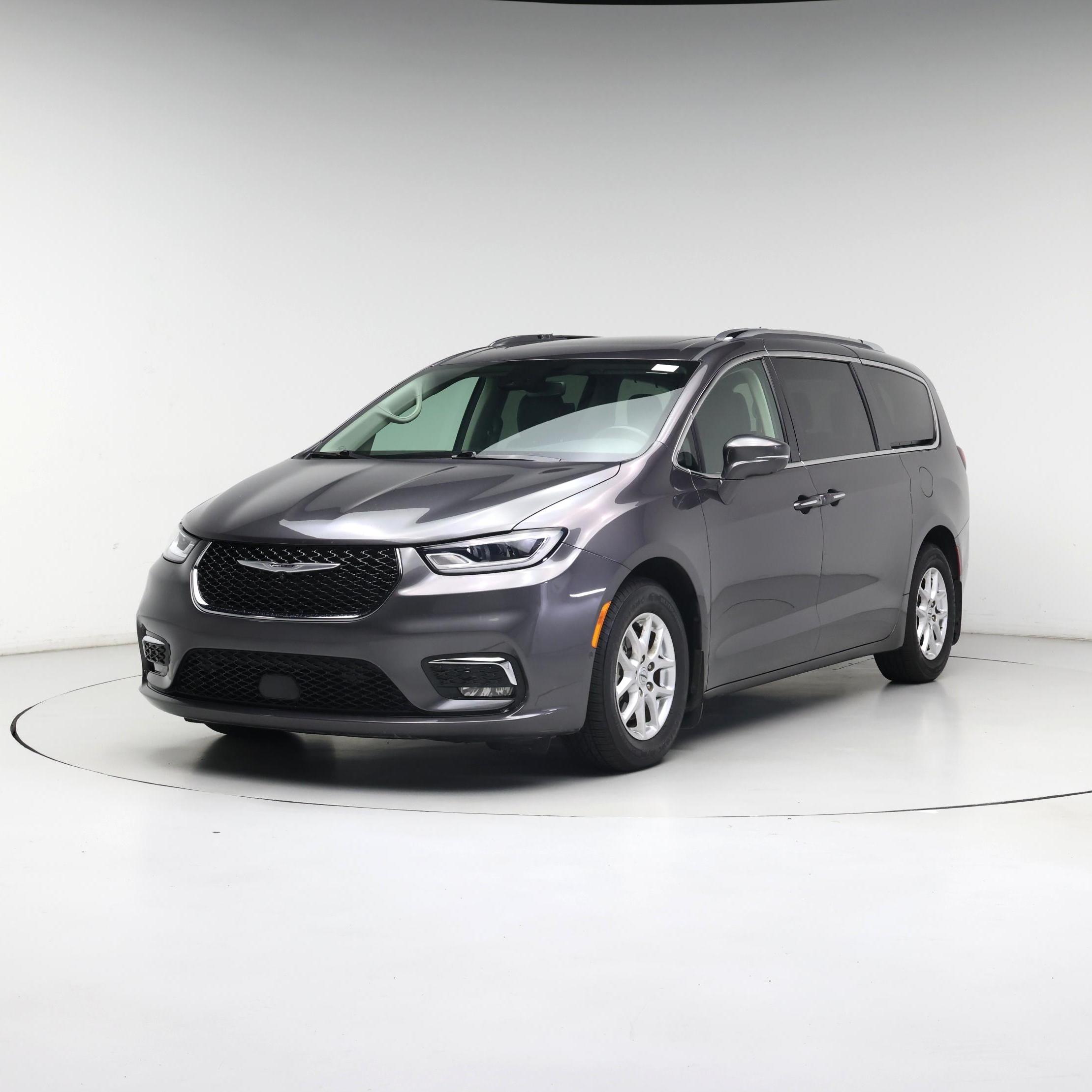 Thumbnail: 2021 Chrysler Pacifica - 4