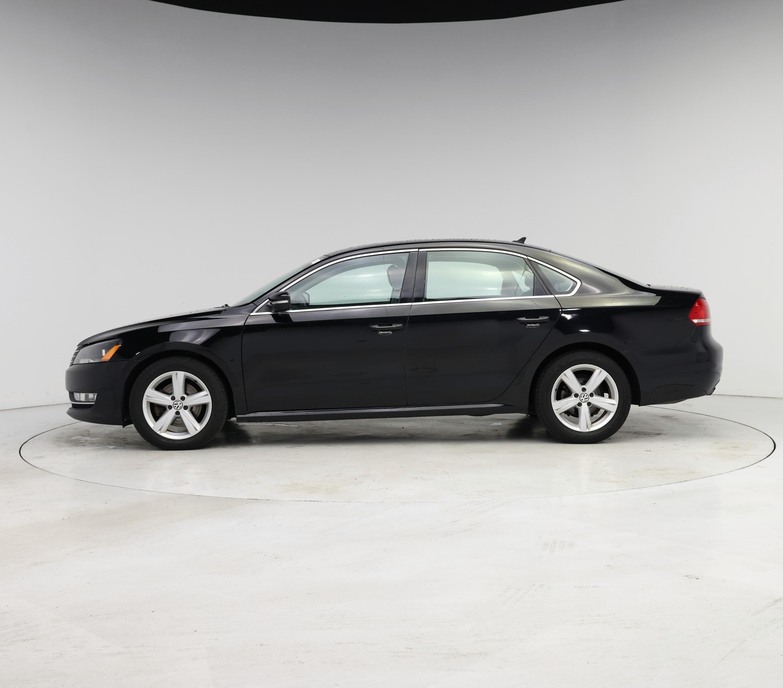 Thumbnail: 2015 Volkswagen Passat - 3