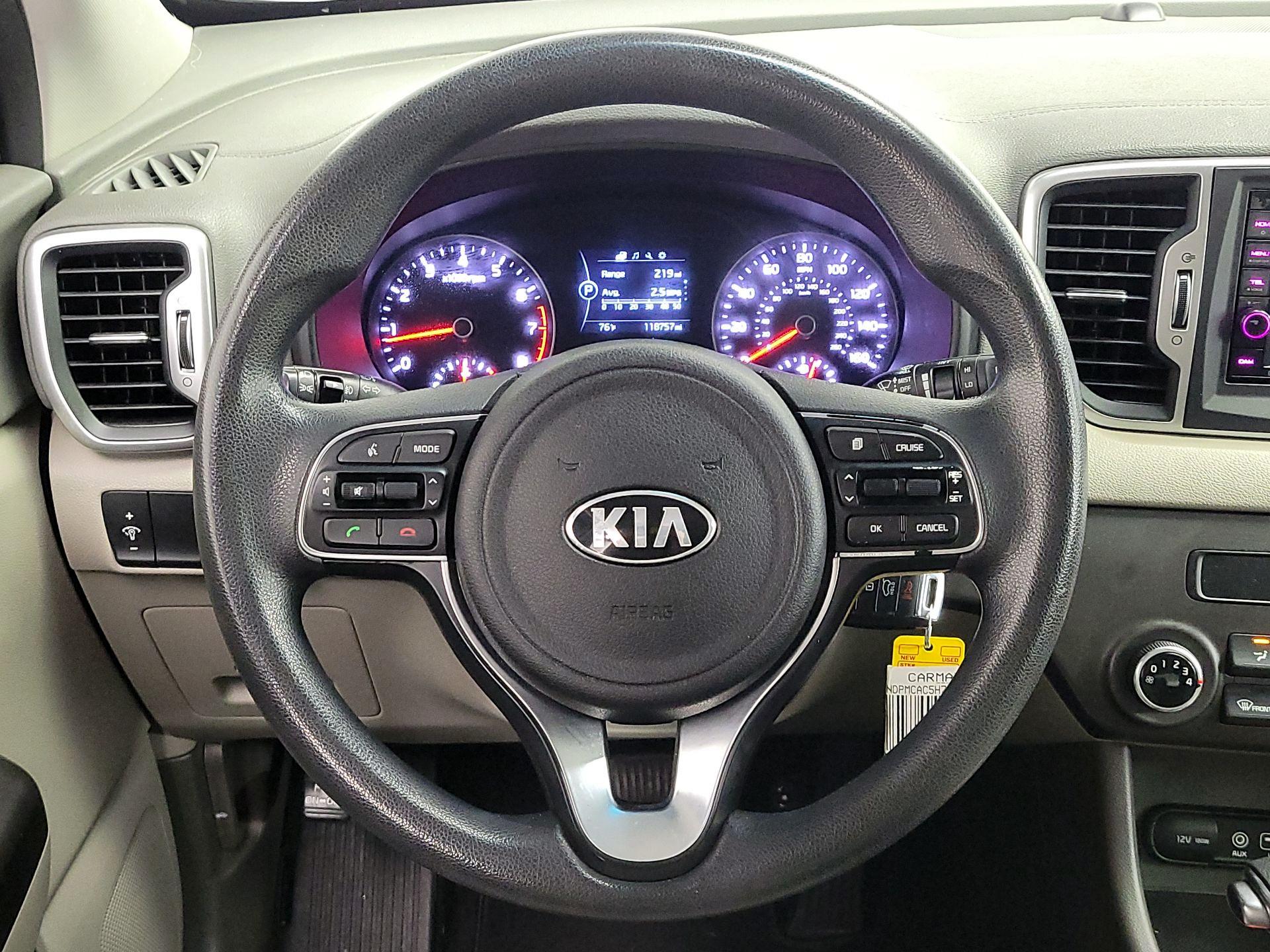 Thumbnail: 2017 Kia Sportage - 10