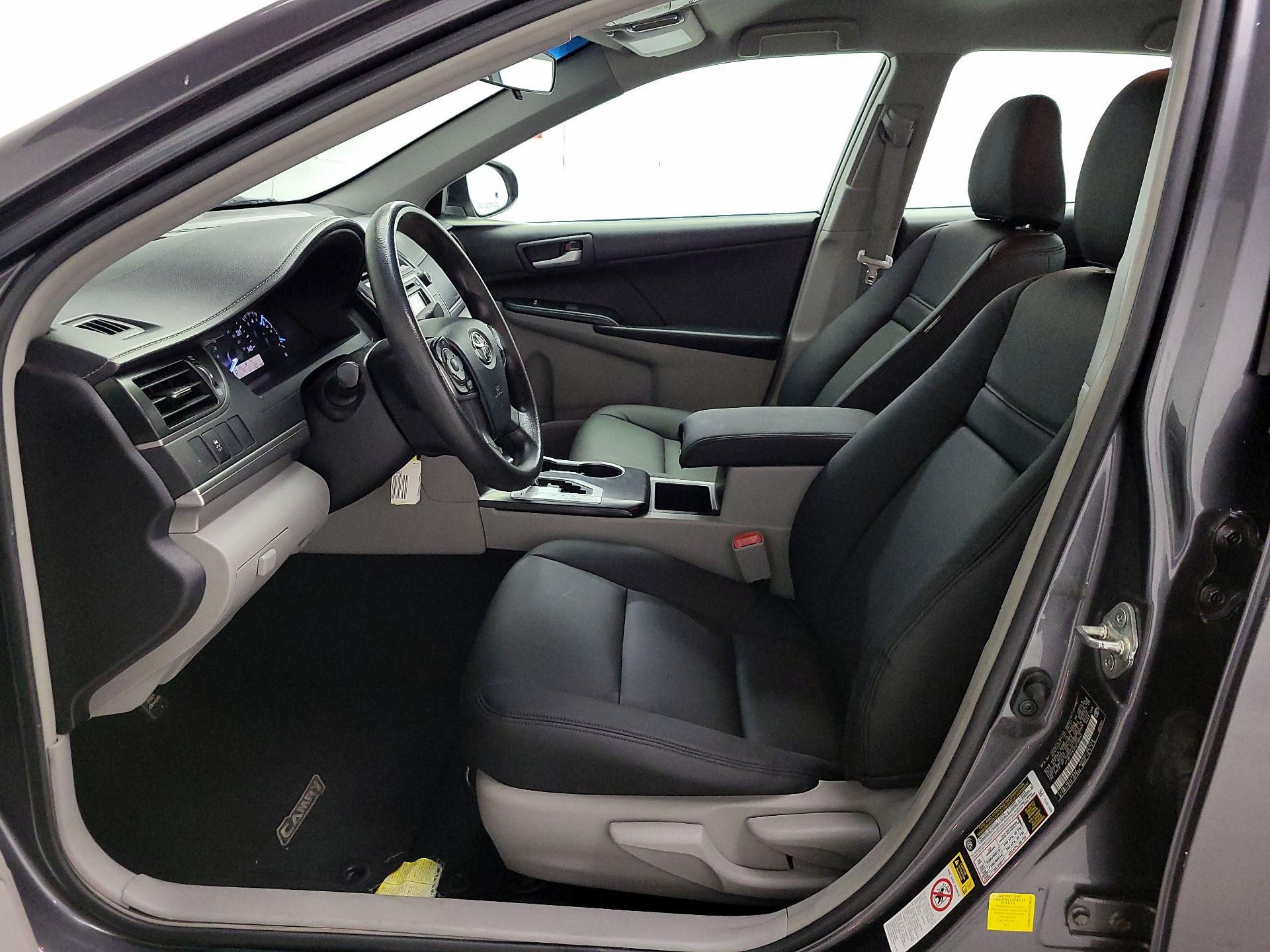 Thumbnail: 2014 Toyota Camry - 11