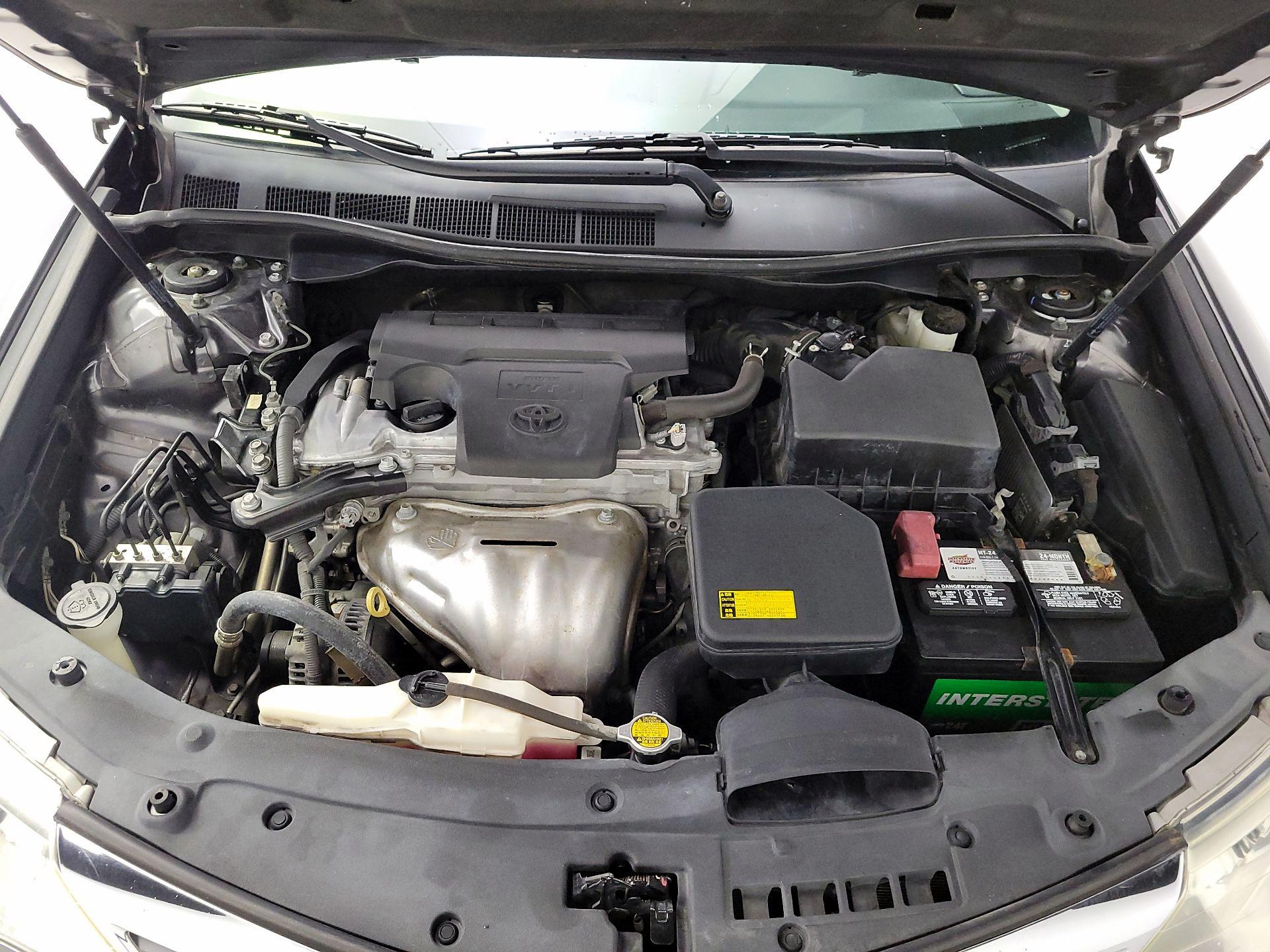 Thumbnail: 2014 Toyota Camry - 20