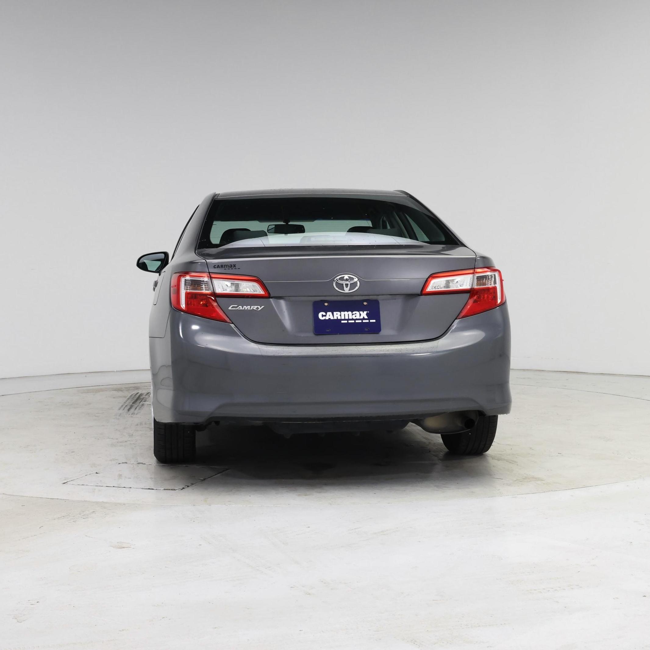 Thumbnail: 2014 Toyota Camry - 6