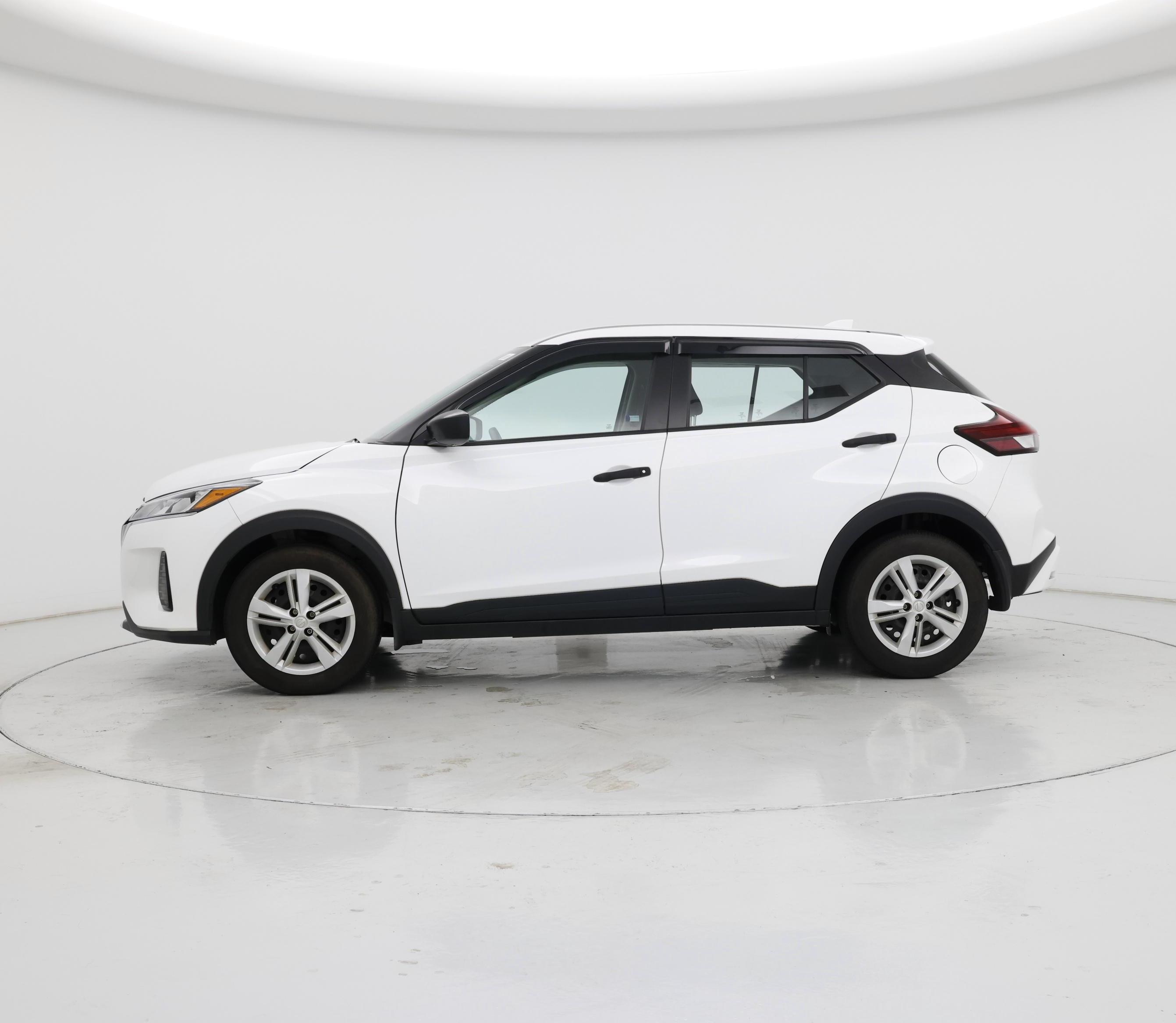 Thumbnail: 2024 Nissan Kicks - 3