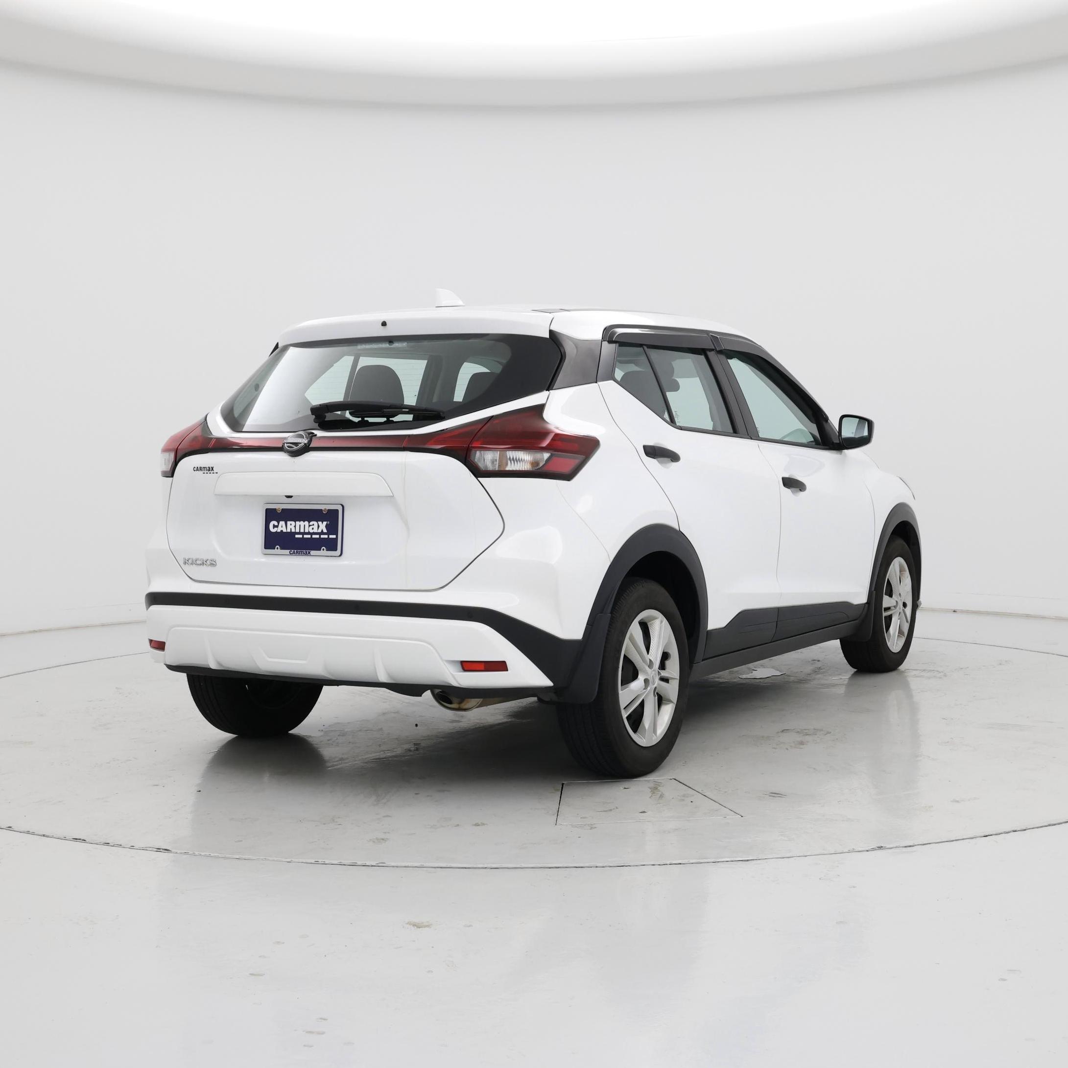 Thumbnail: 2024 Nissan Kicks - 8