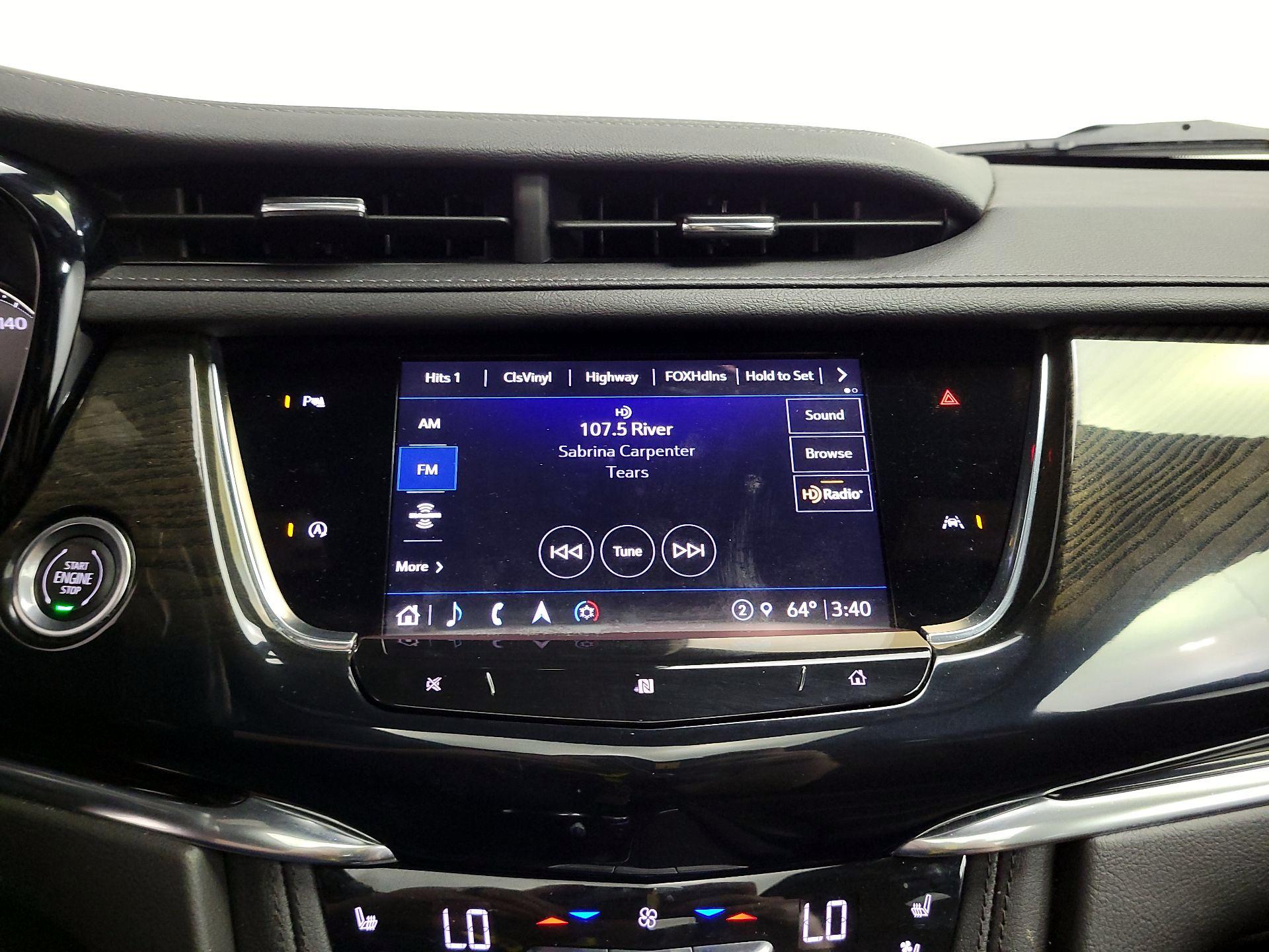Thumbnail: 2021 Cadillac XT6 - 16