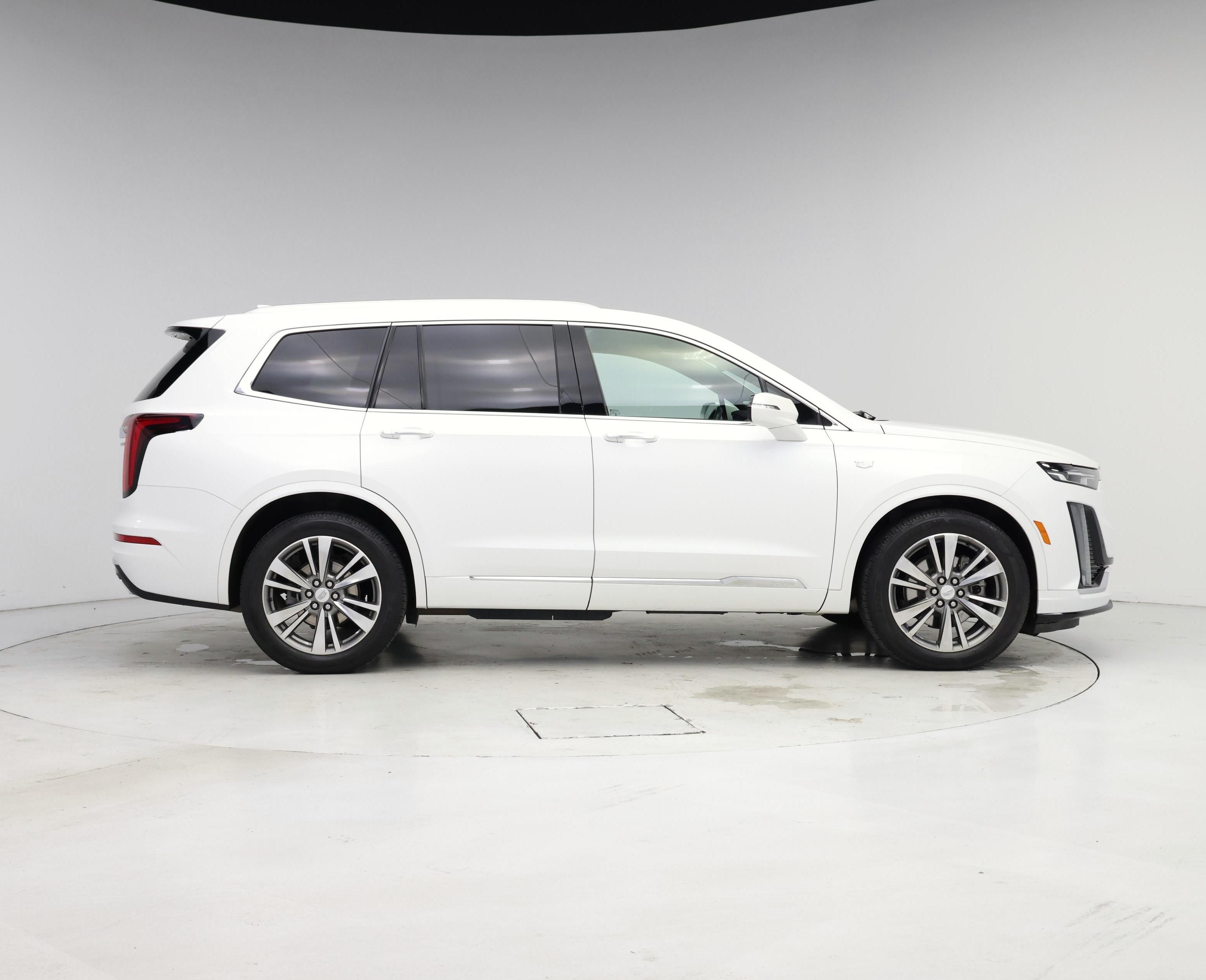 Thumbnail: 2021 Cadillac XT6 - 7