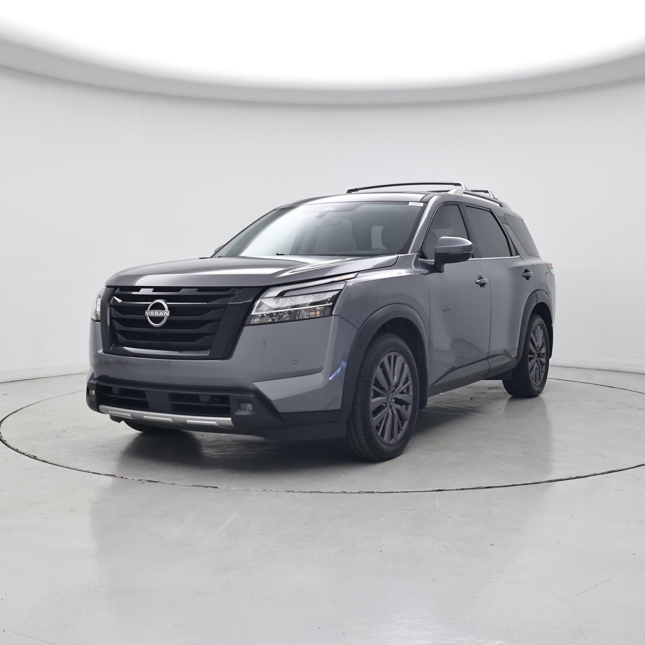 Thumbnail: 2023 Nissan Pathfinder - 4
