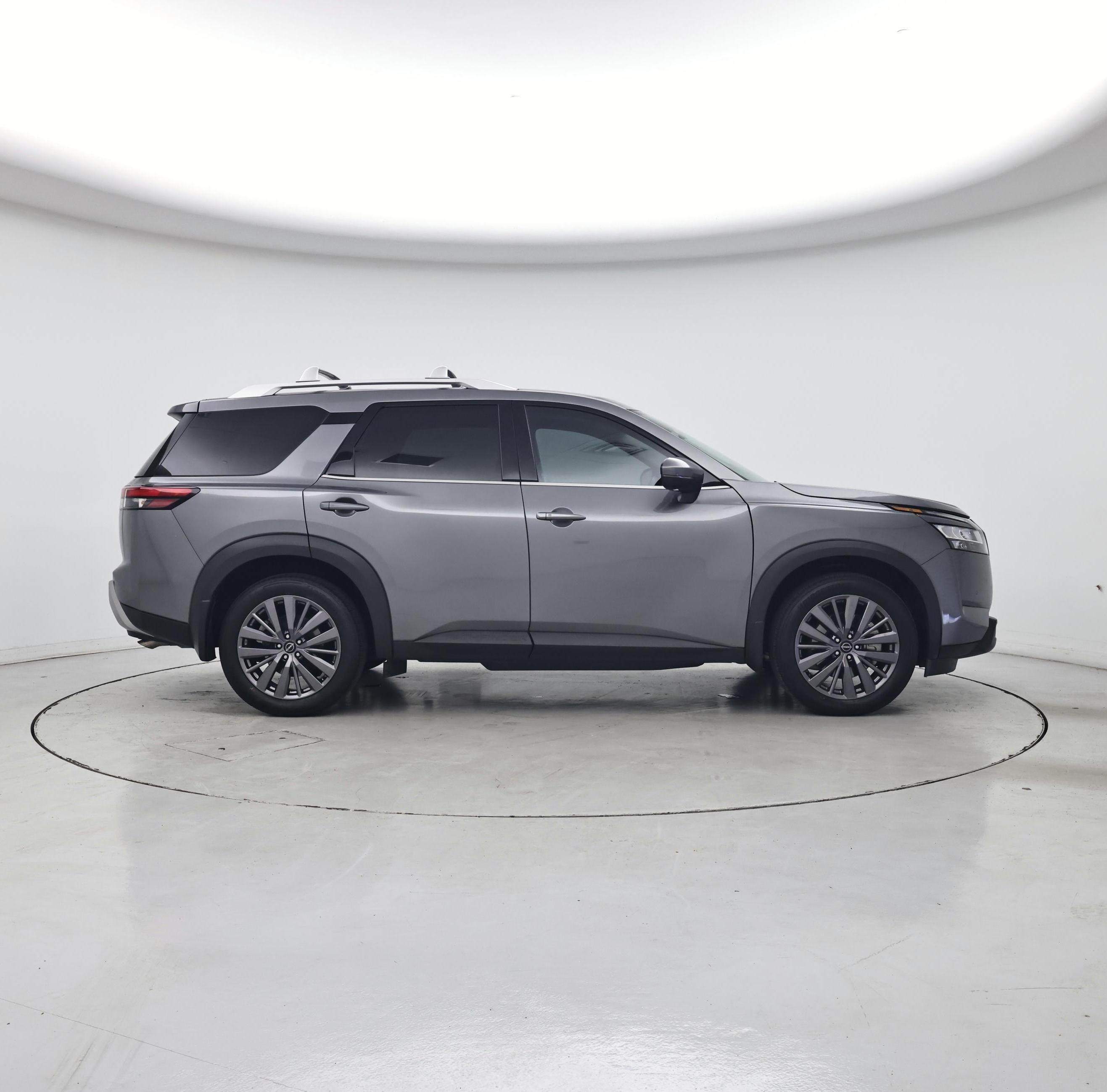 Thumbnail: 2023 Nissan Pathfinder - 7
