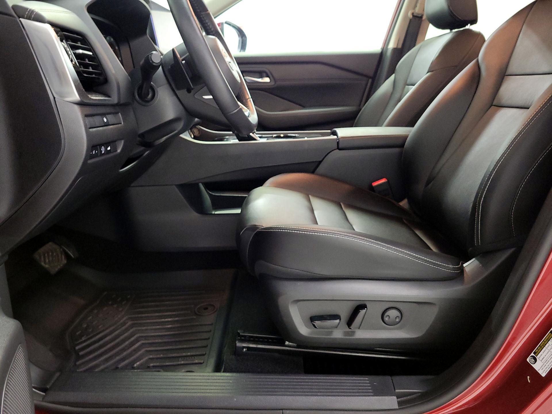 Thumbnail: 2024 Nissan Rogue - 11