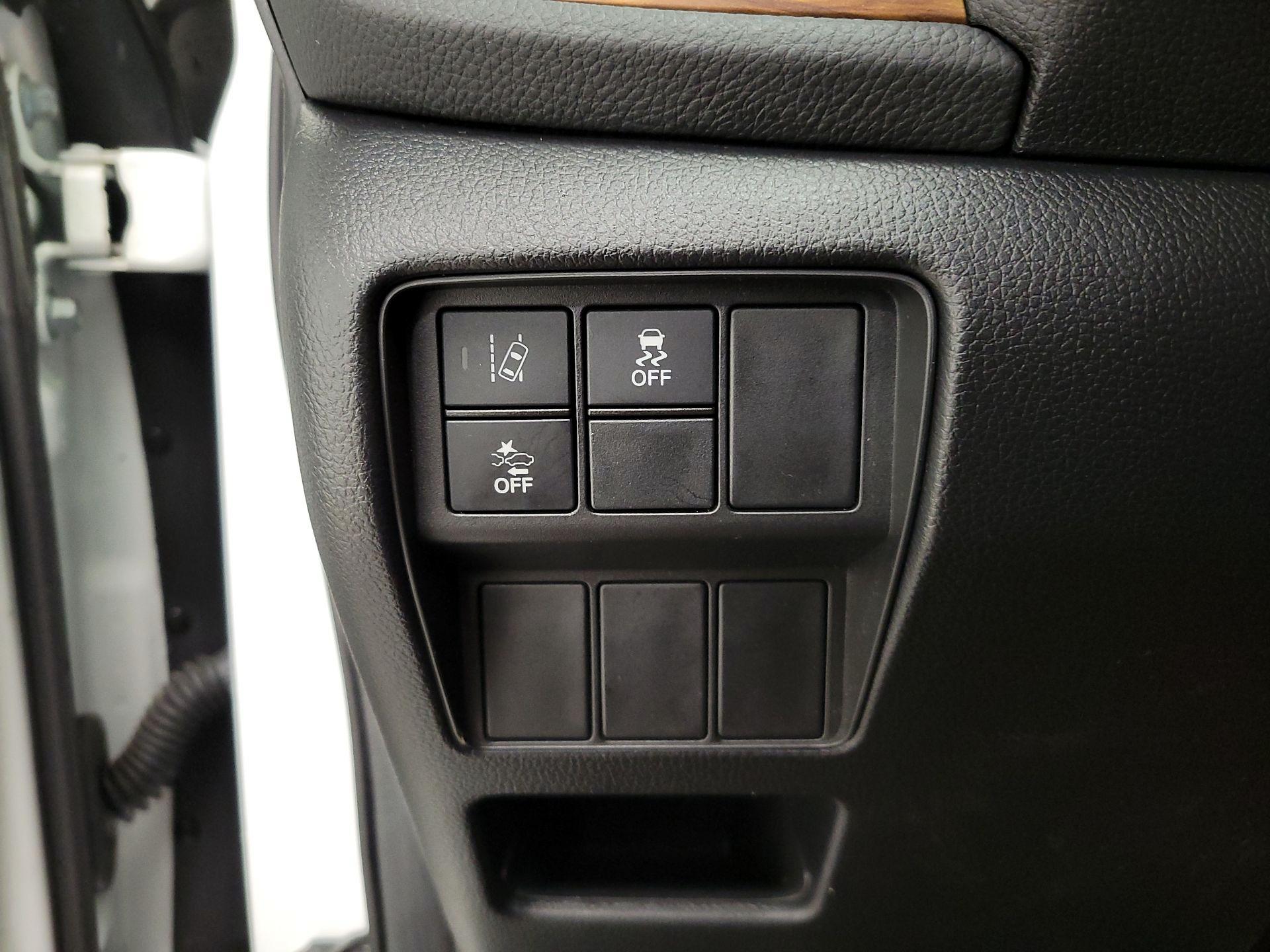 Thumbnail: 2019 Honda CR-V - 13