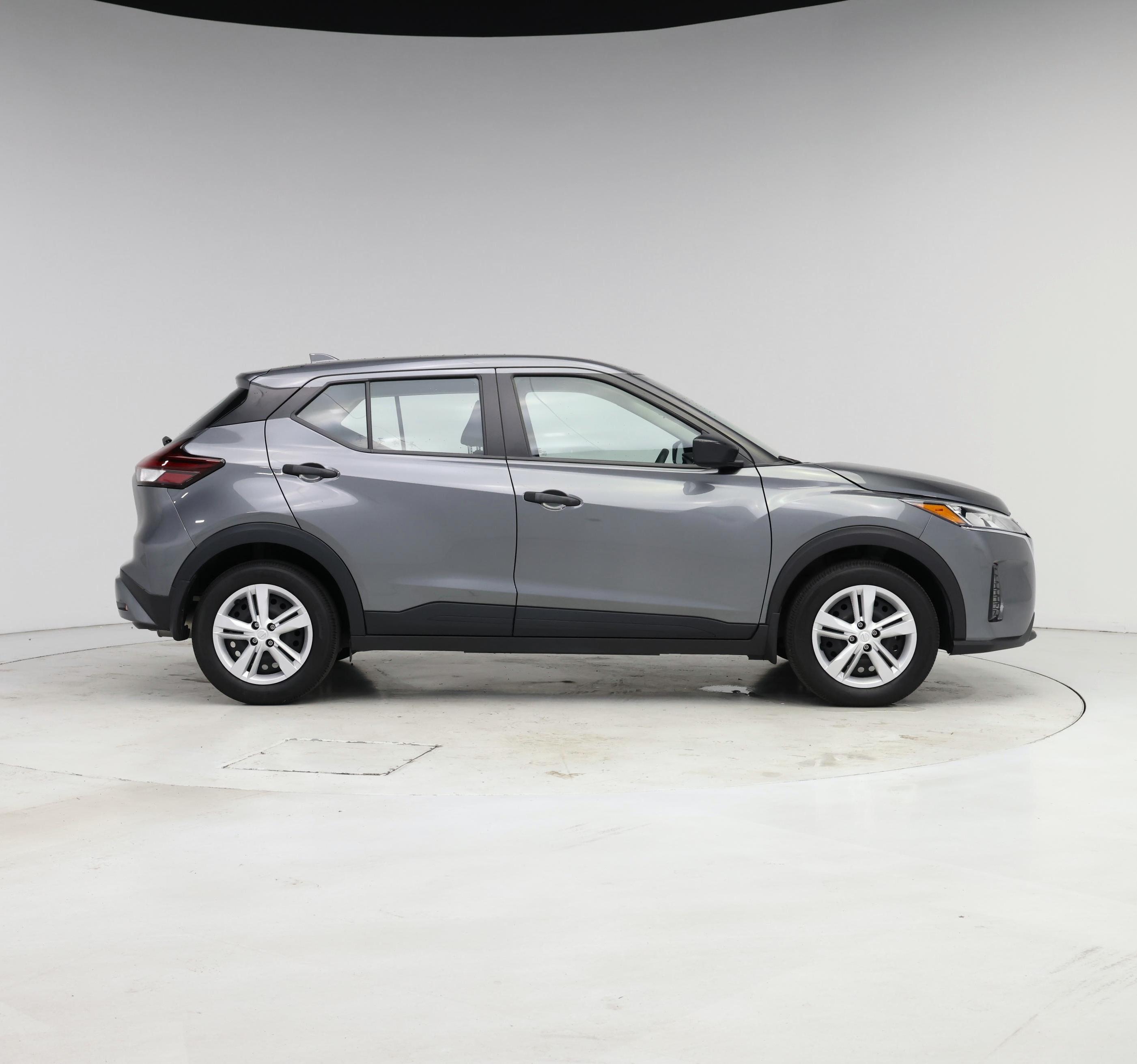 Thumbnail: 2024 Nissan Kicks - 7