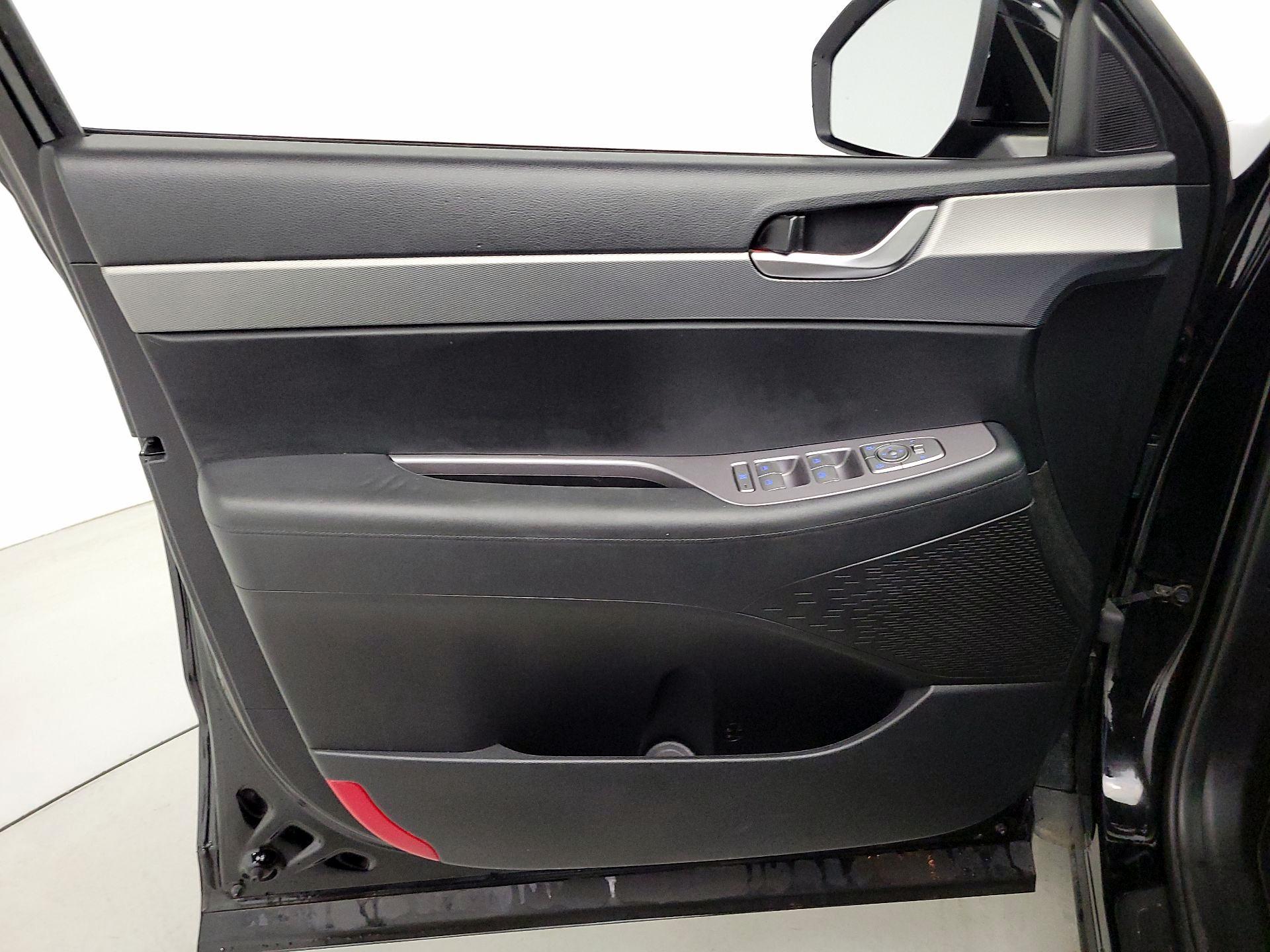 Thumbnail: 2021 Hyundai Palisade - 12