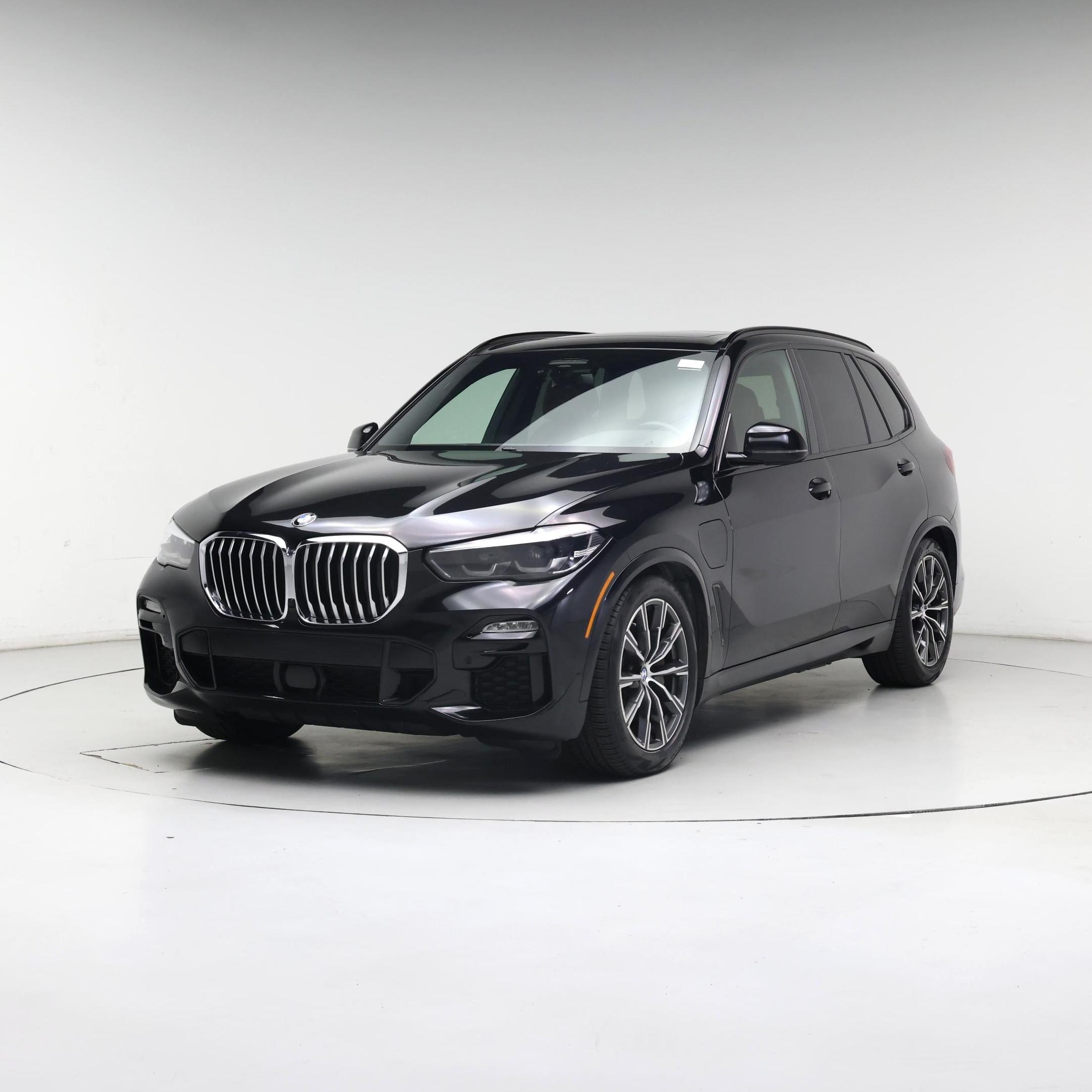 Thumbnail: 2021 BMW X5 - 4
