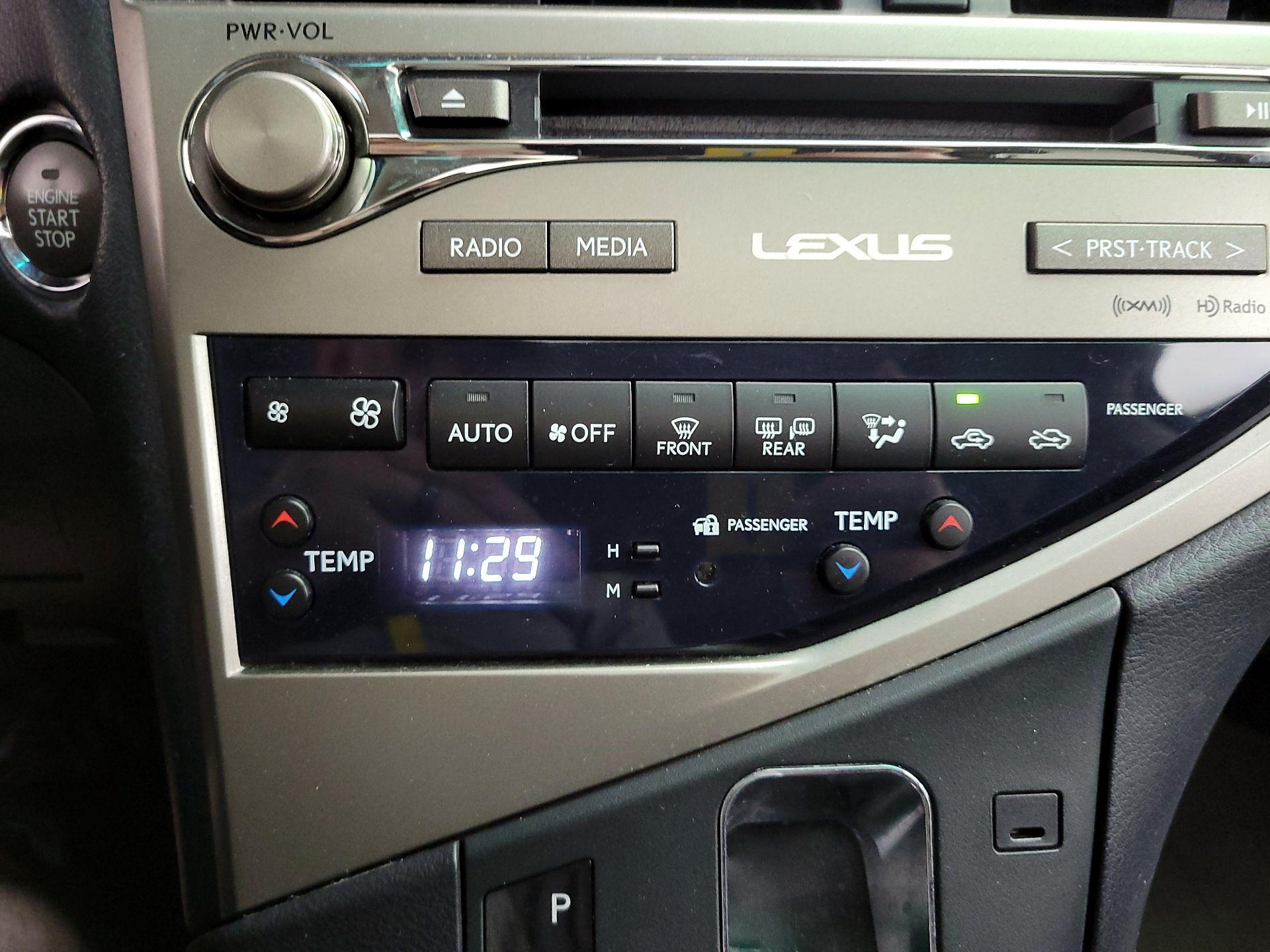 Thumbnail: 2015 Lexus RX - 16
