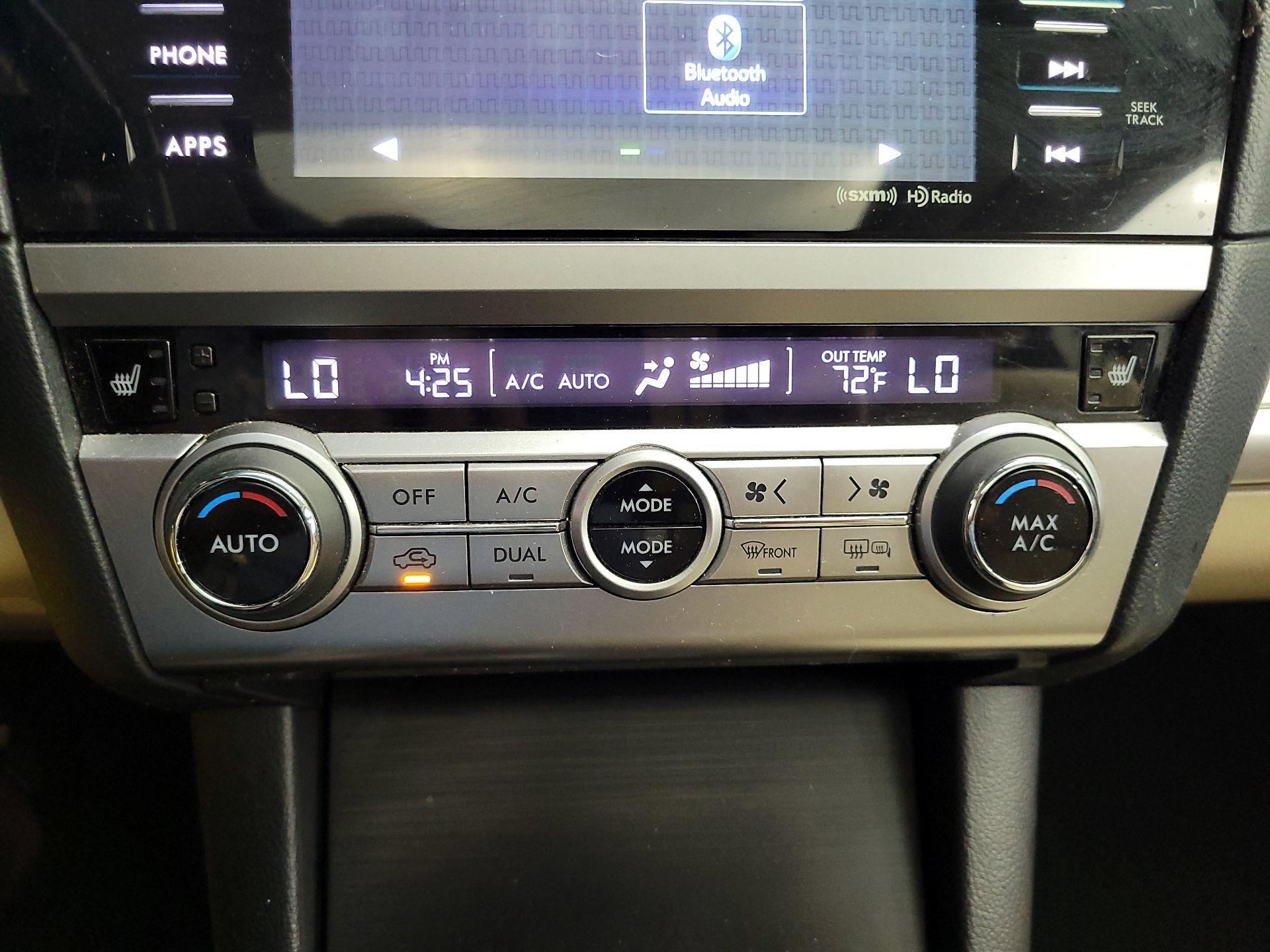 Thumbnail: 2016 Subaru Outback - 16