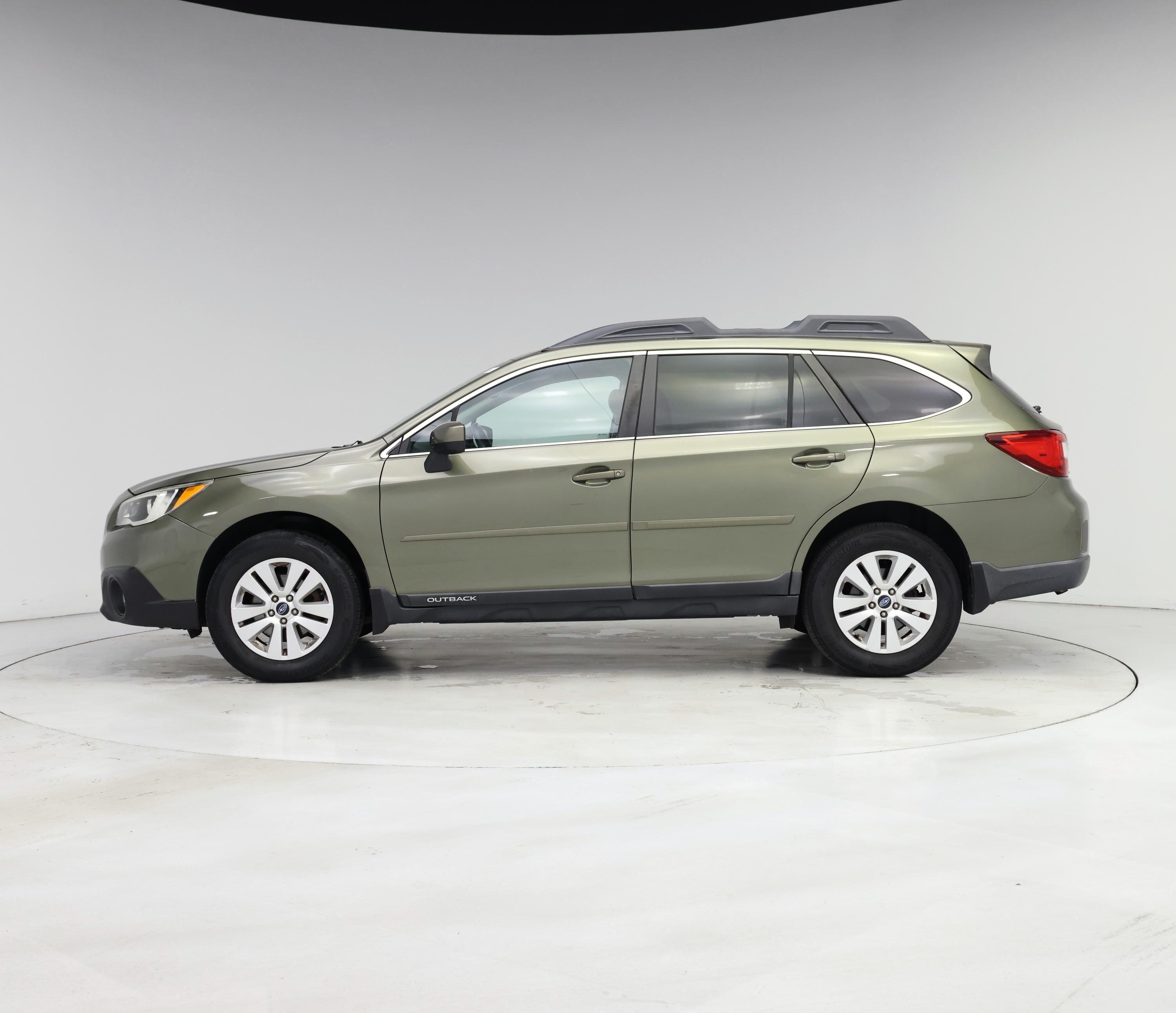 Thumbnail: 2016 Subaru Outback - 3