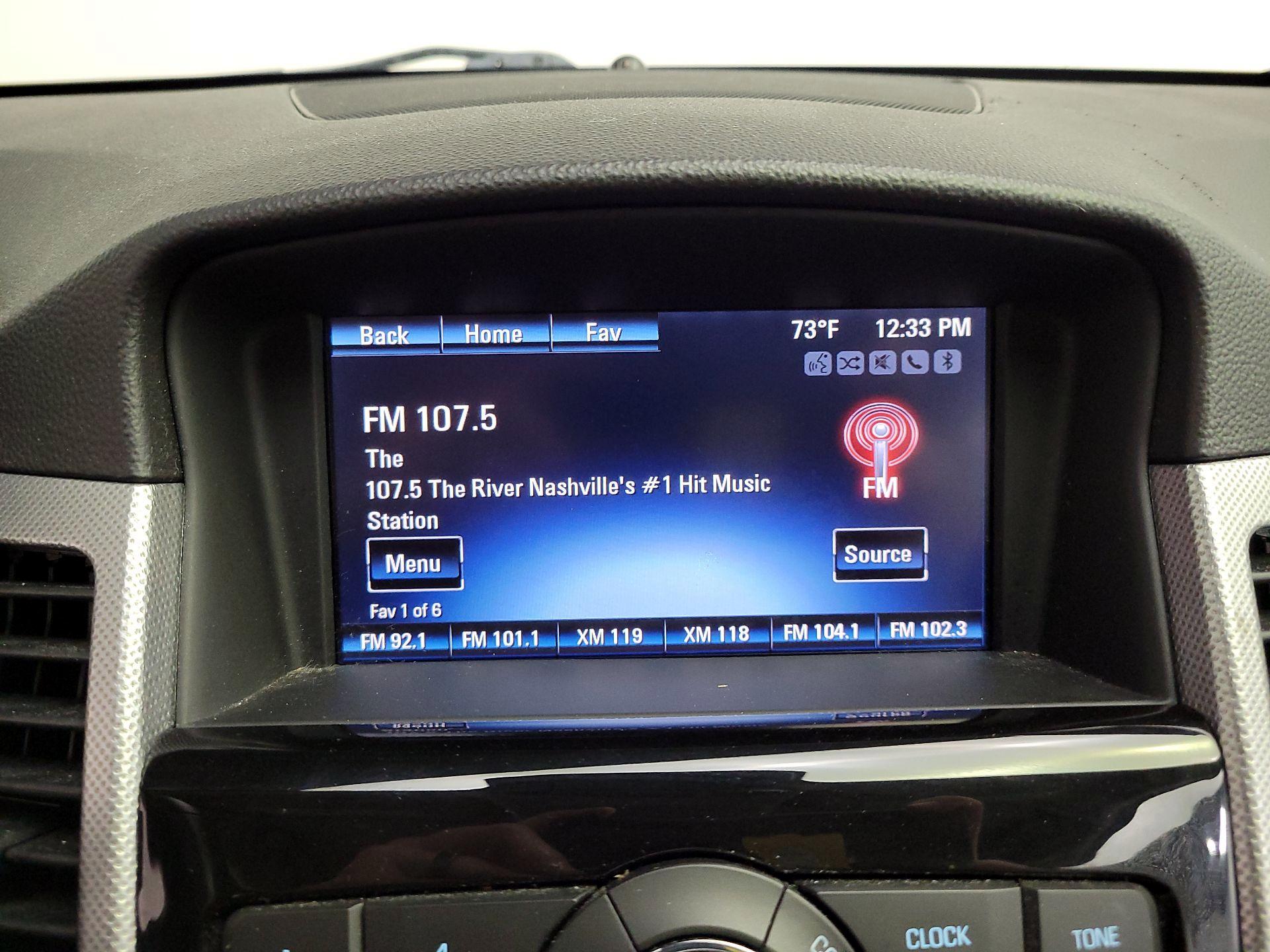 Thumbnail: 2016 Chevrolet Cruze - 16