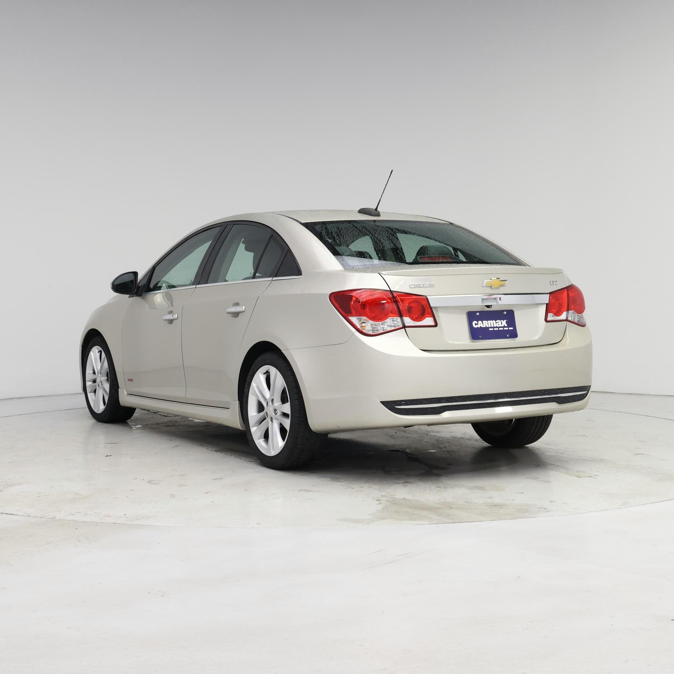 Thumbnail: 2016 Chevrolet Cruze - 2