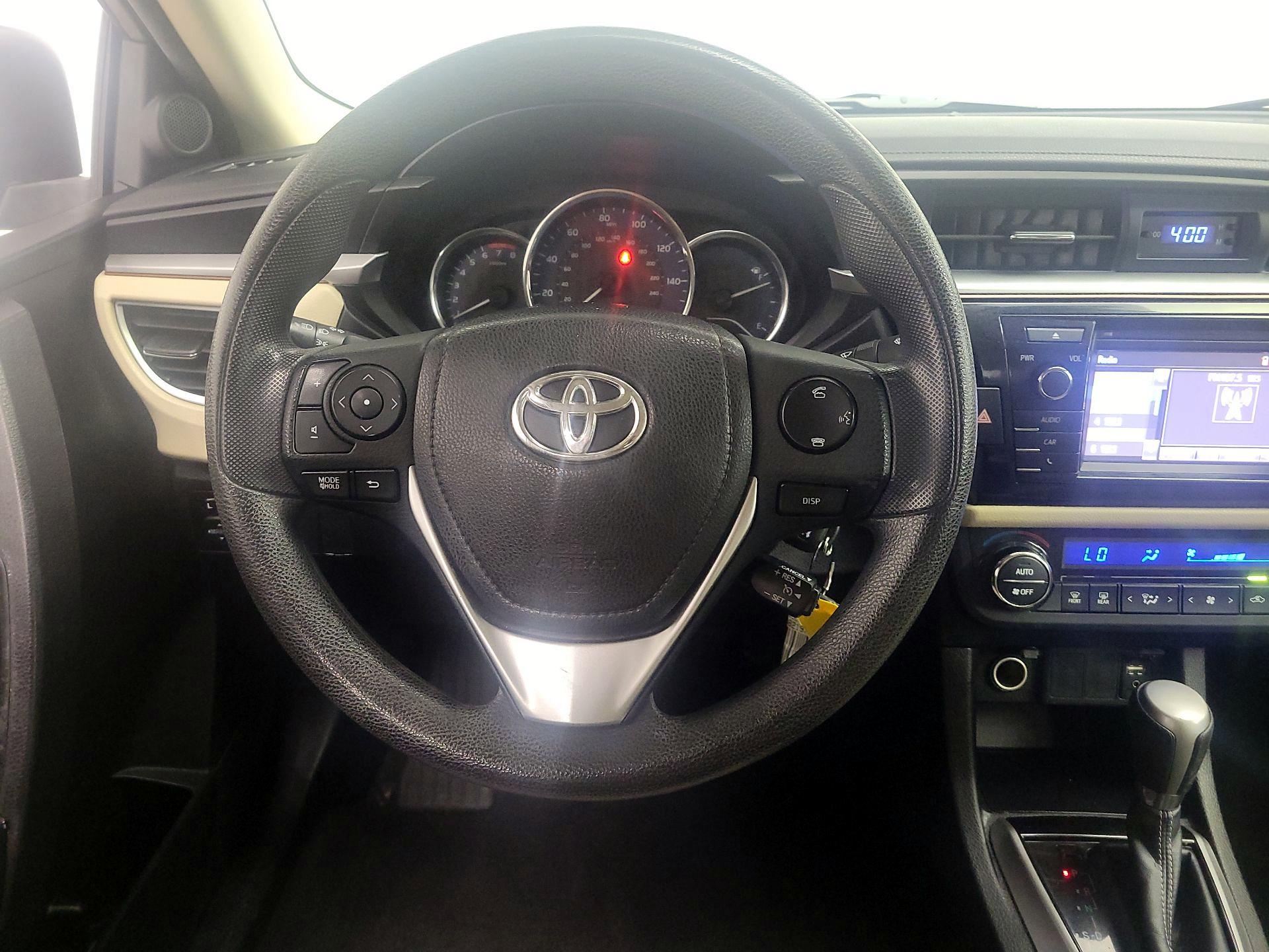 Thumbnail: 2014 Toyota Corolla - 10
