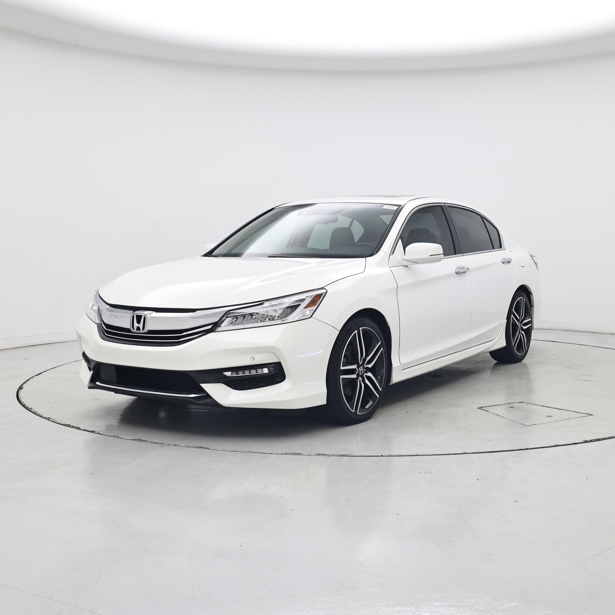 Thumbnail: 2017 Honda Accord - 4