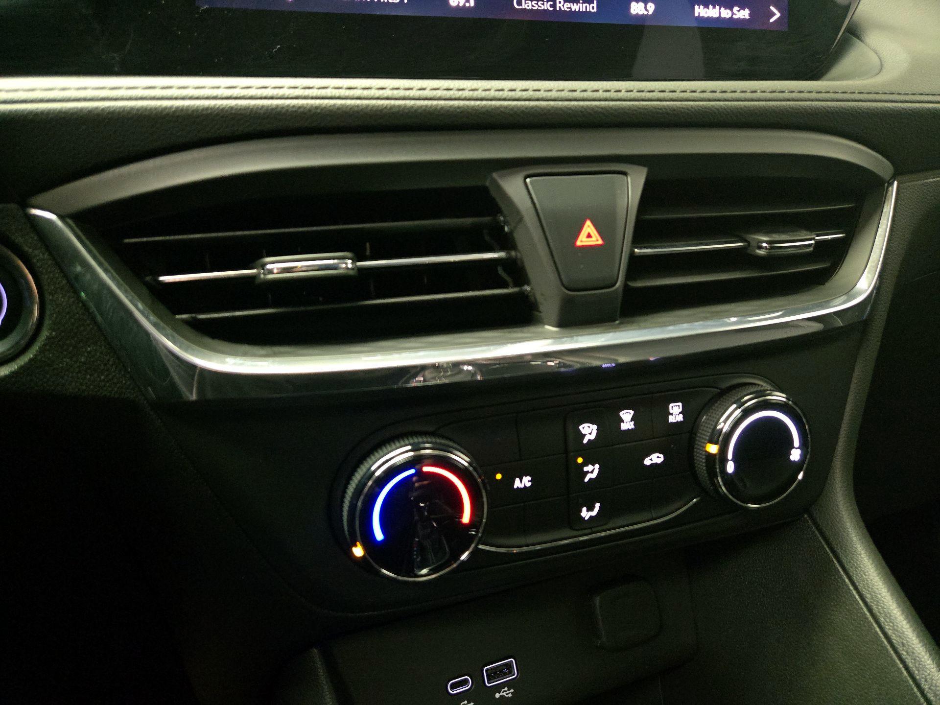 Thumbnail: 2025 Buick Encore GX - 16