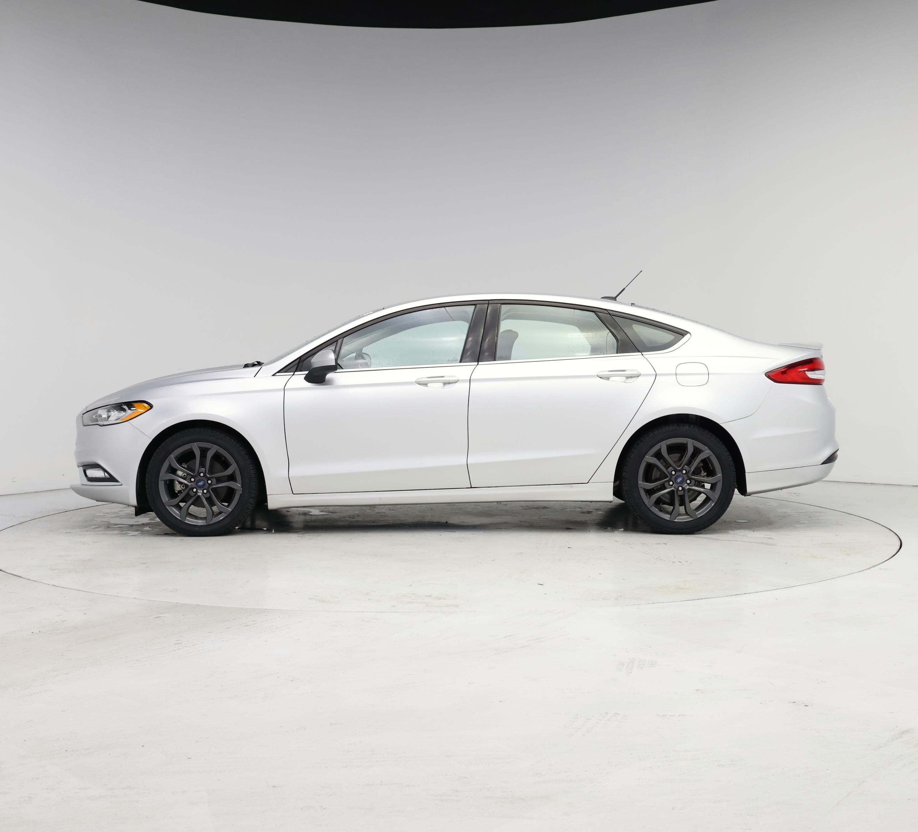 Thumbnail: 2018 Ford Fusion - 3