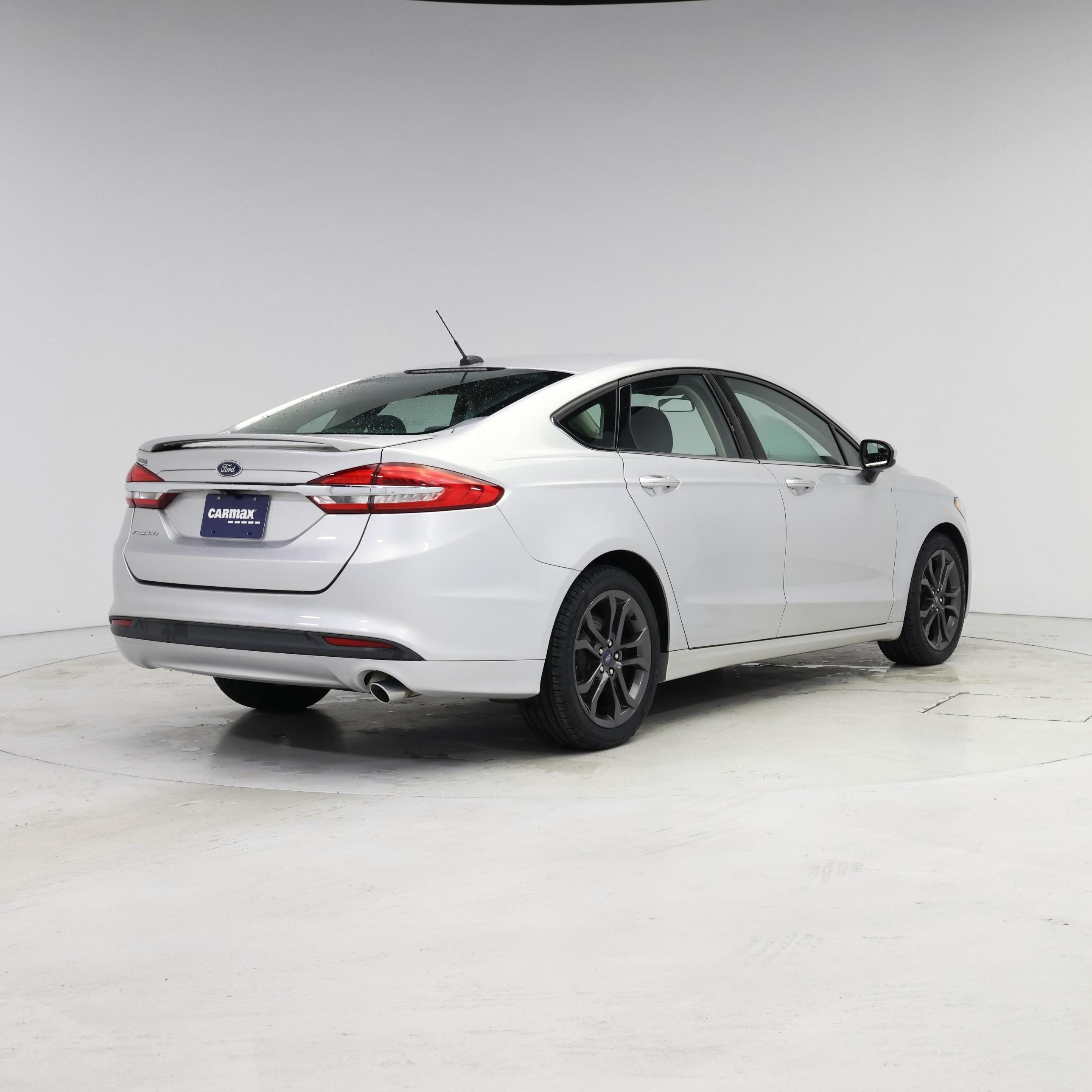 Thumbnail: 2018 Ford Fusion - 8