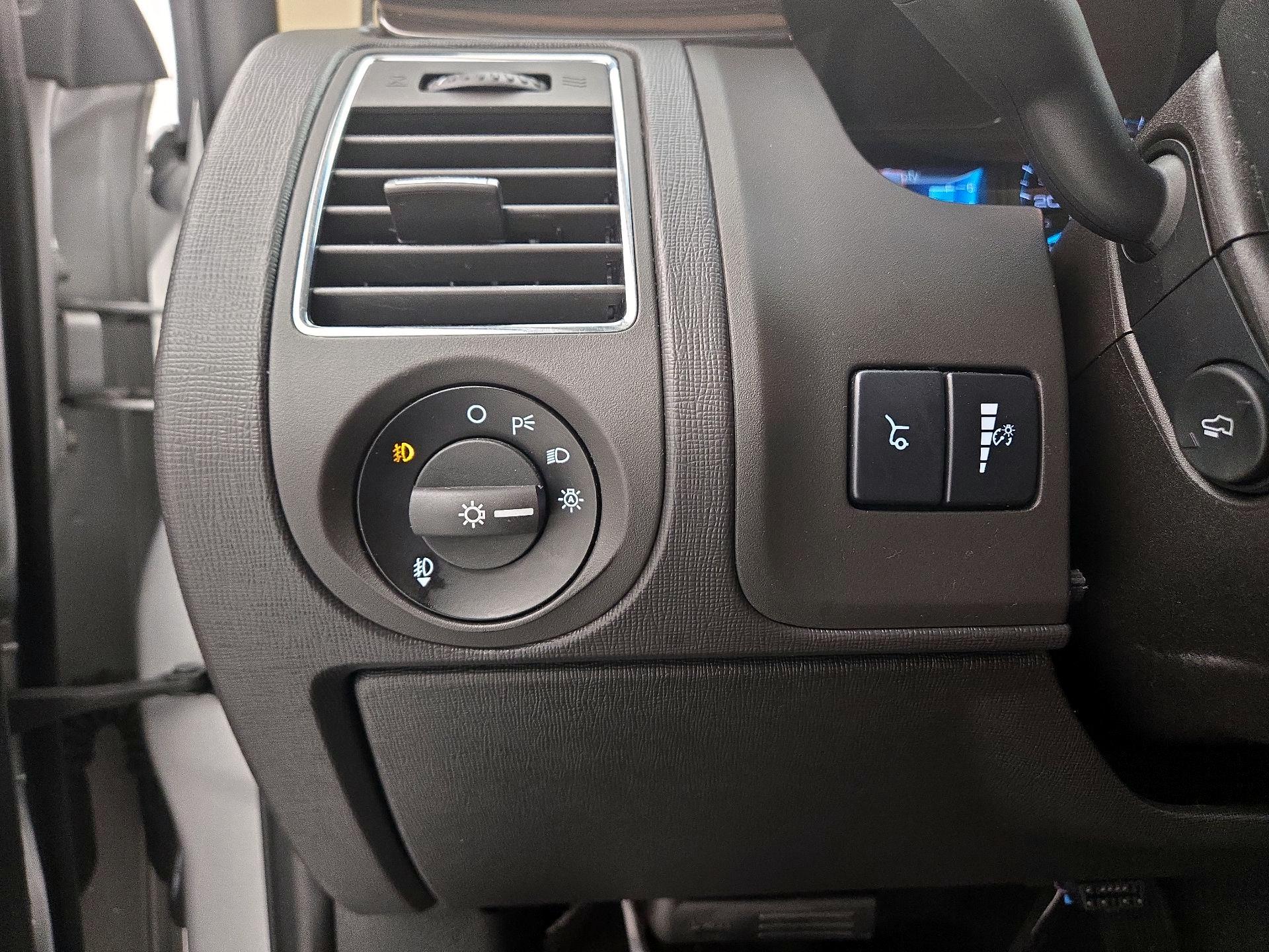 Thumbnail: 2018 Ford Flex - 13