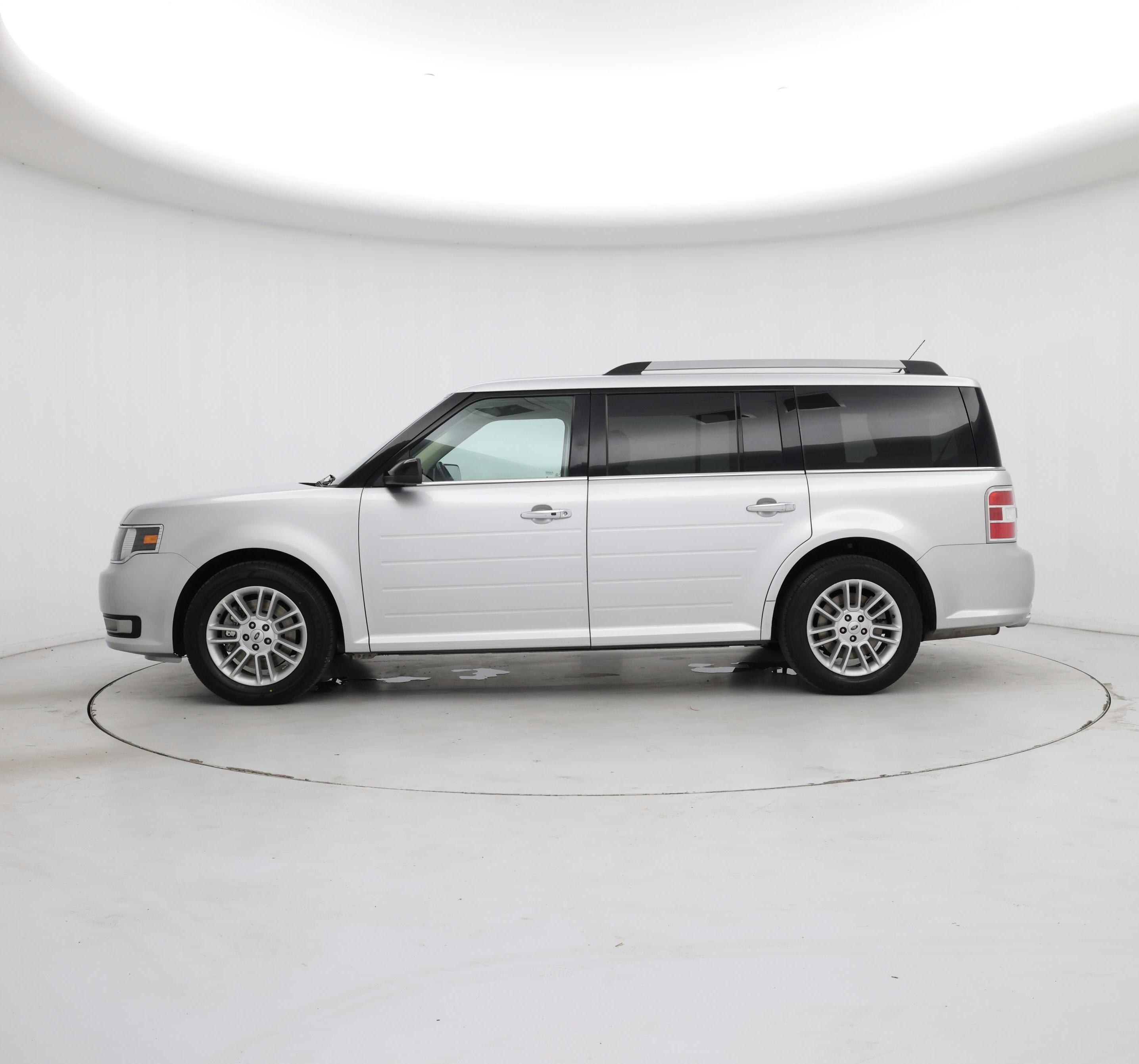 Thumbnail: 2018 Ford Flex - 3