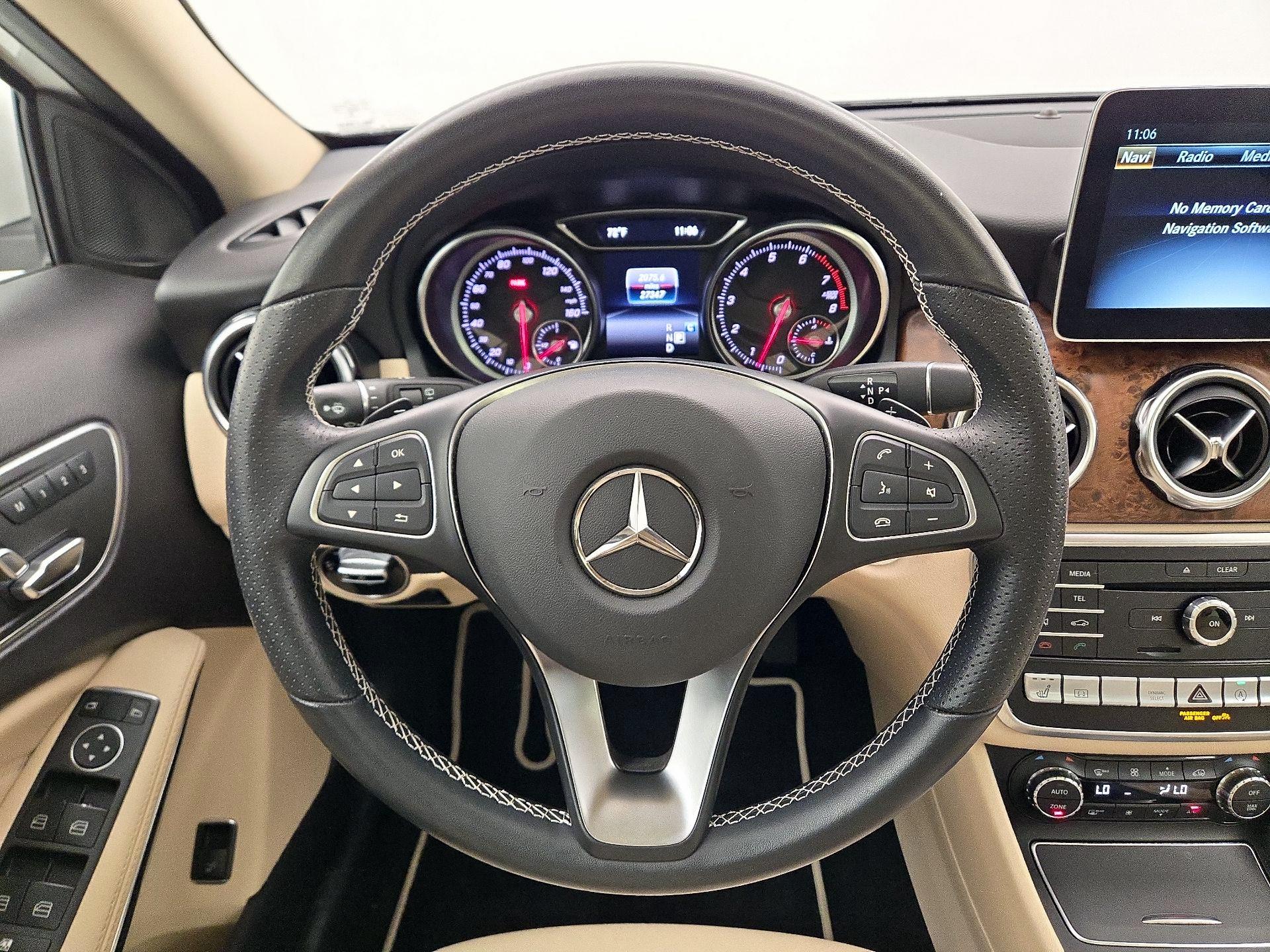 Thumbnail: 2020 Mercedes-Benz GLA - 10
