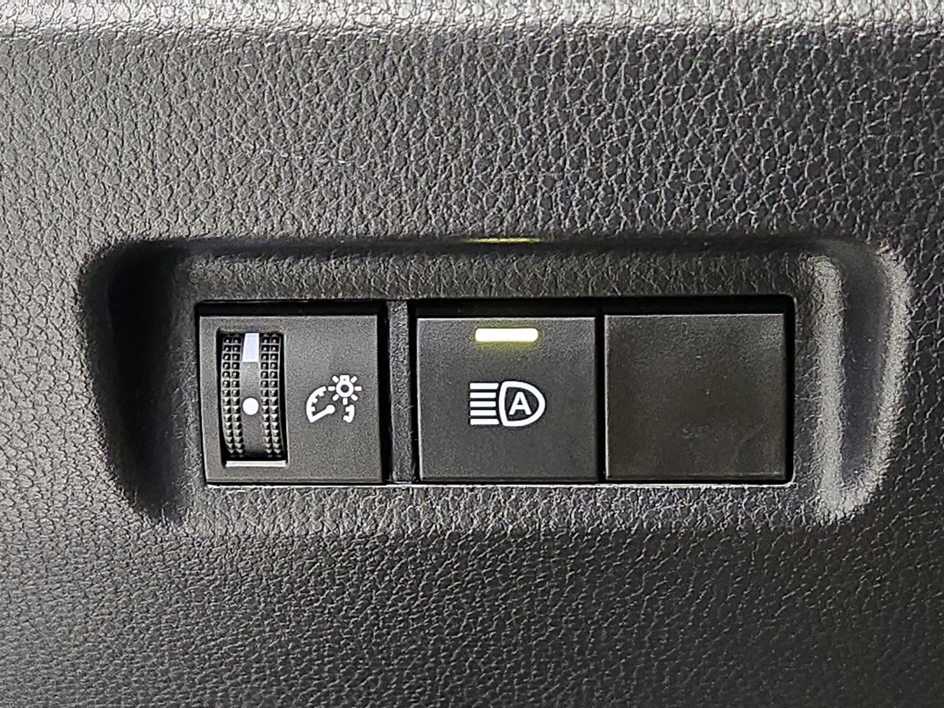 Thumbnail: 2024 Toyota RAV4 - 13