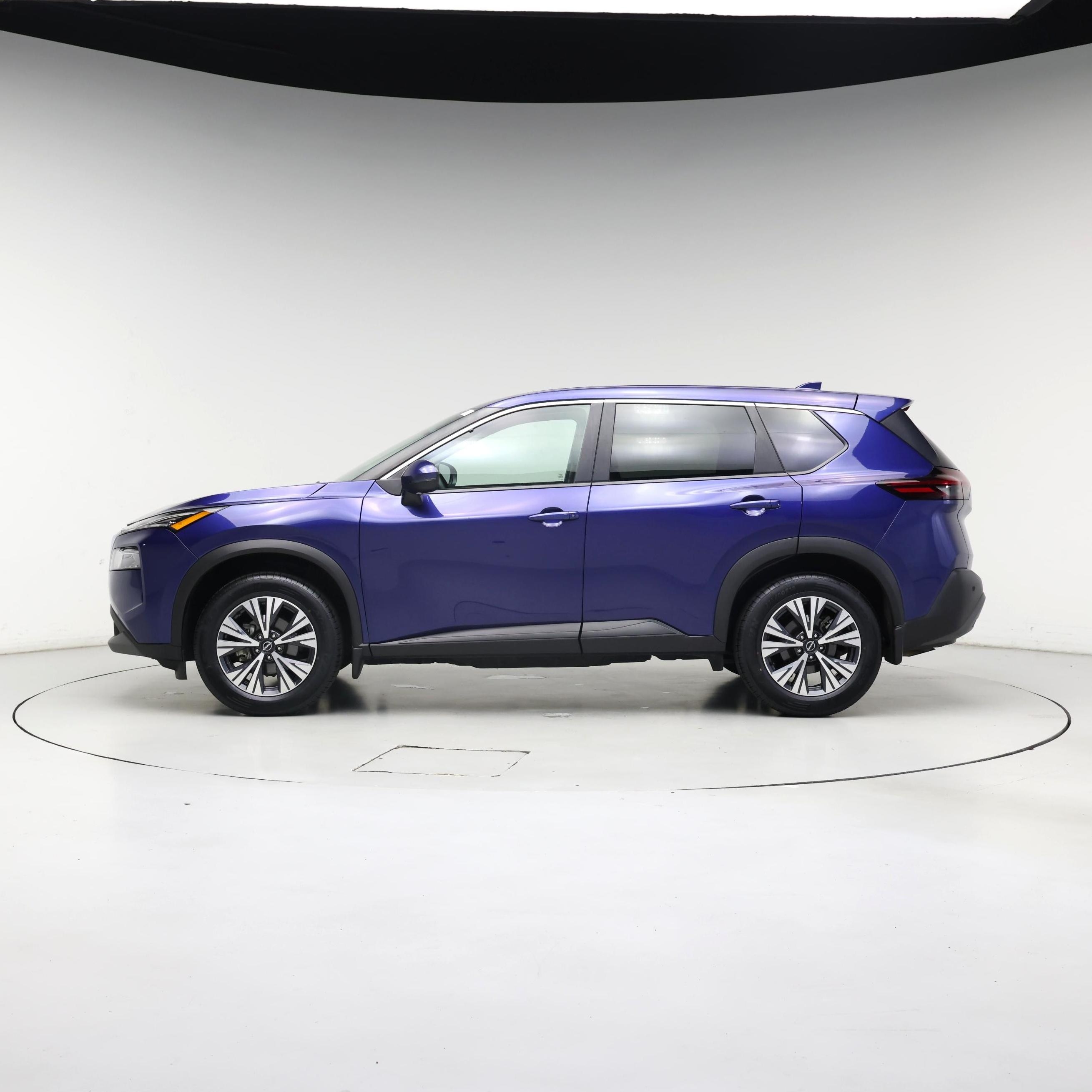 Thumbnail: 2022 Nissan Rogue - 3