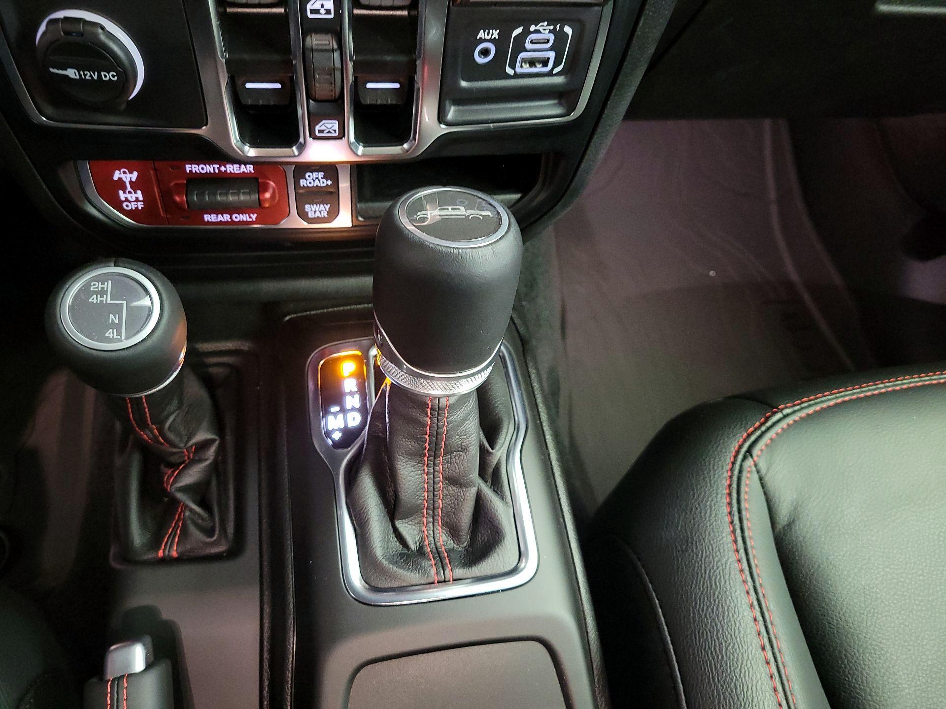 Thumbnail: 2023 Jeep Gladiator - 18