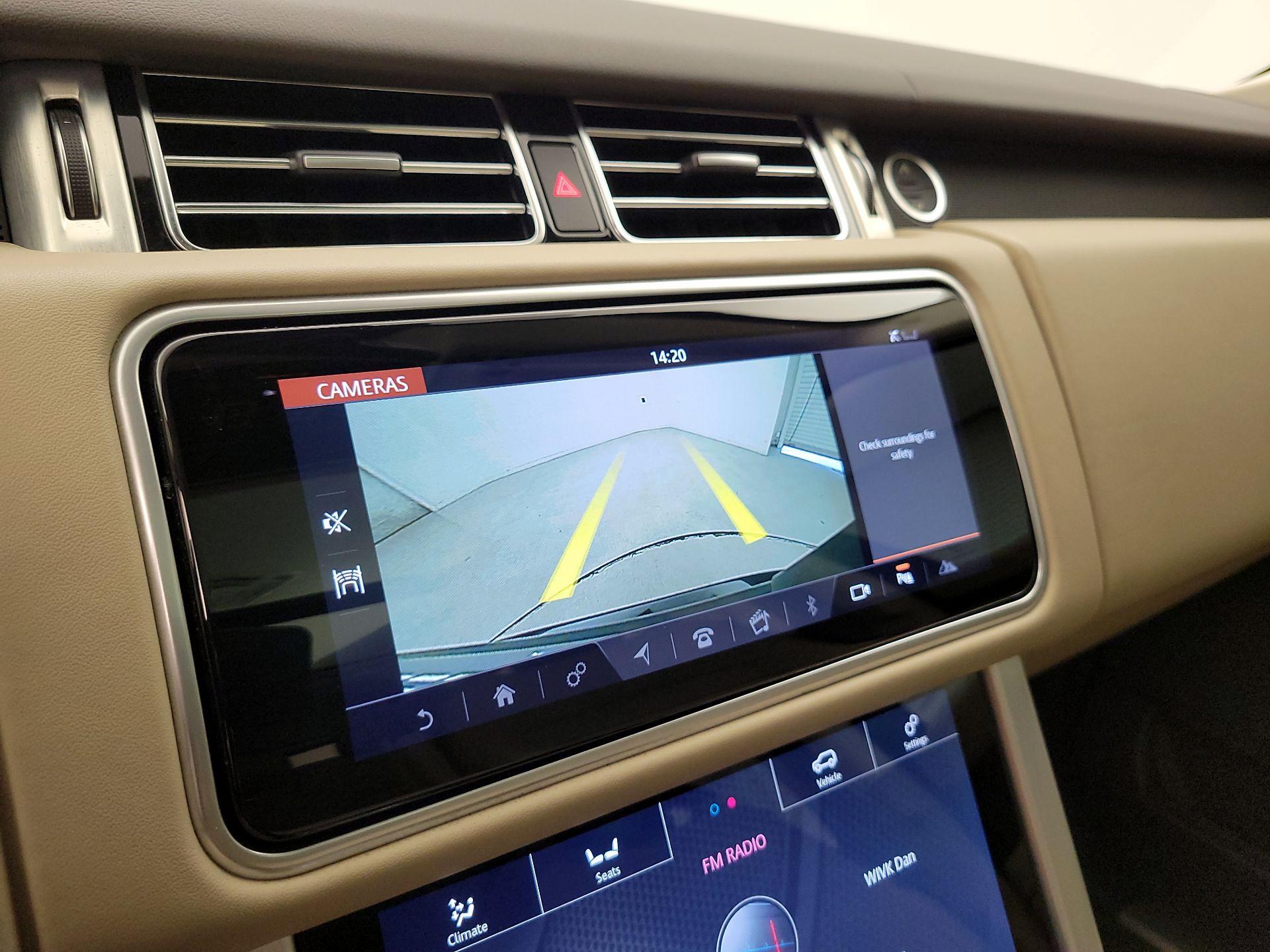 Thumbnail: 2021 Land Rover Range Rover - 14