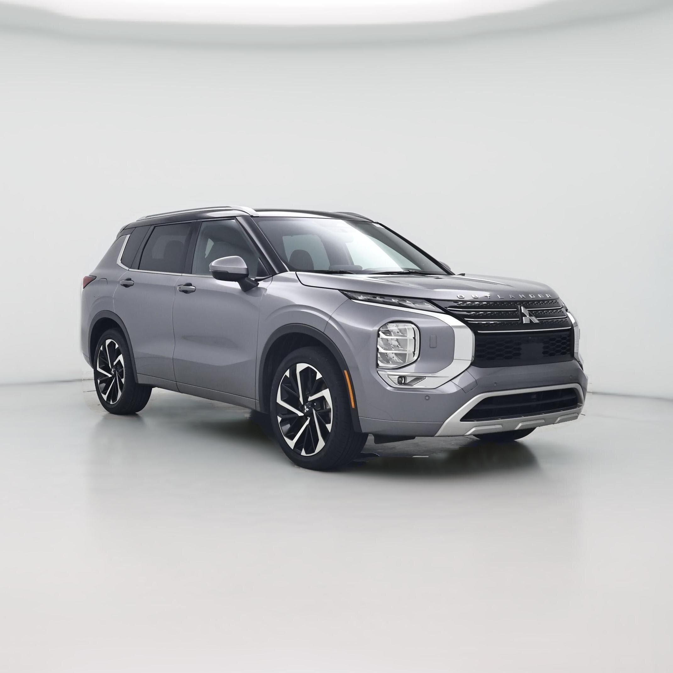 Thumbnail: 2023 Mitsubishi Outlander - 1