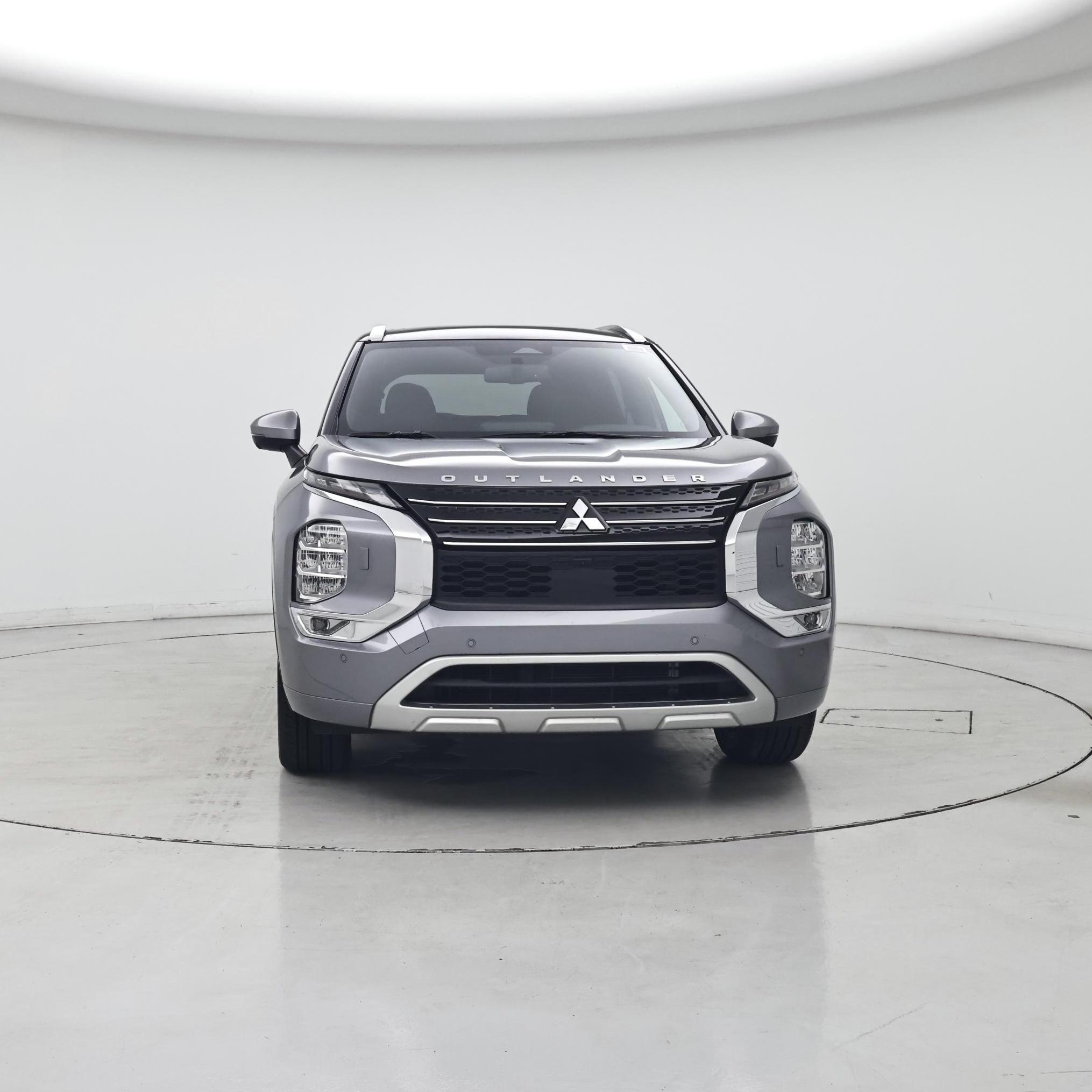 Thumbnail: 2023 Mitsubishi Outlander - 5