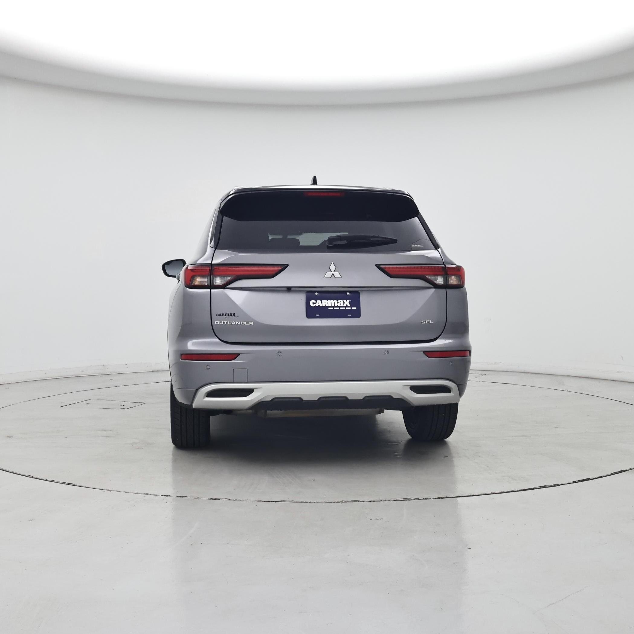 Thumbnail: 2023 Mitsubishi Outlander - 6