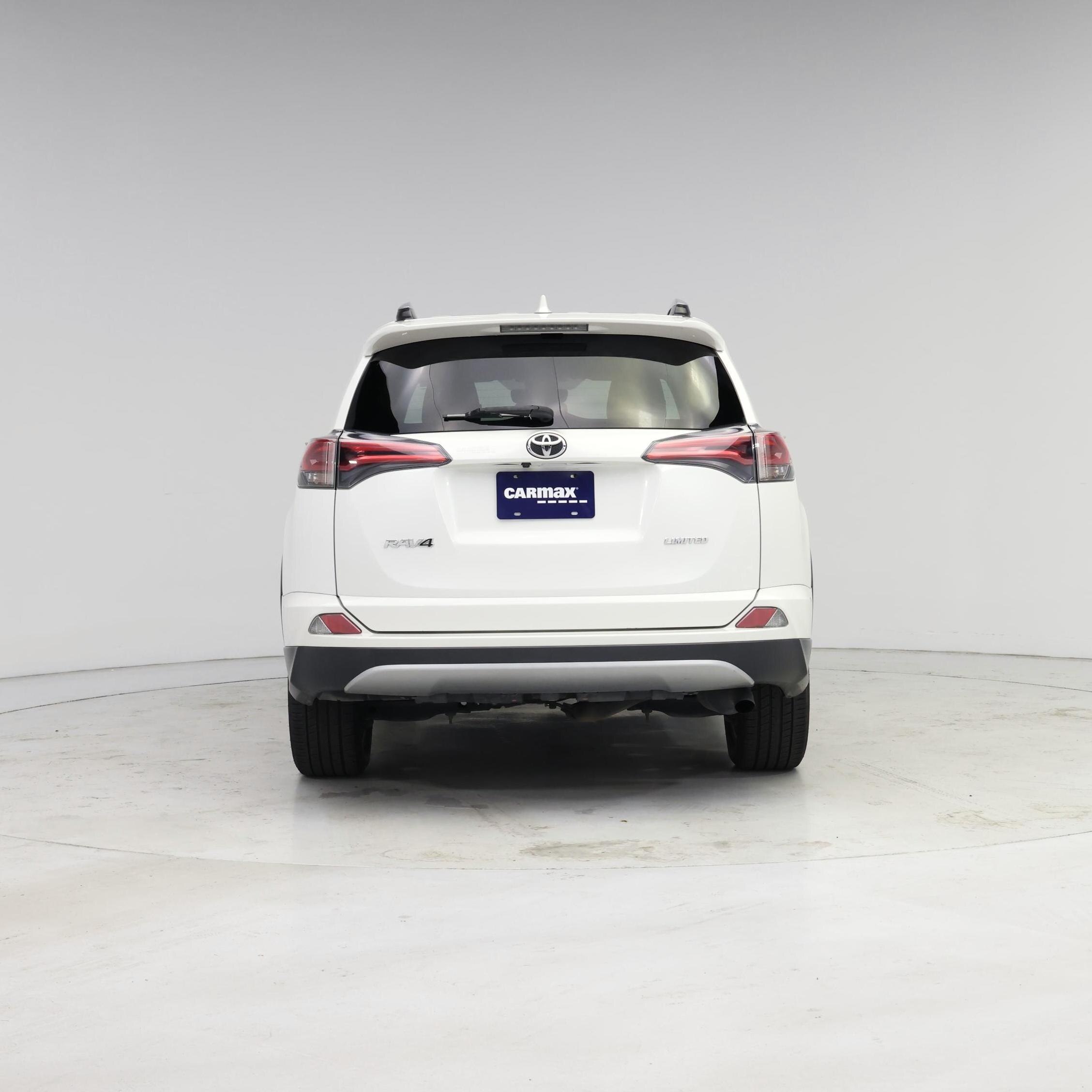 Thumbnail: 2018 Toyota RAV4 - 6