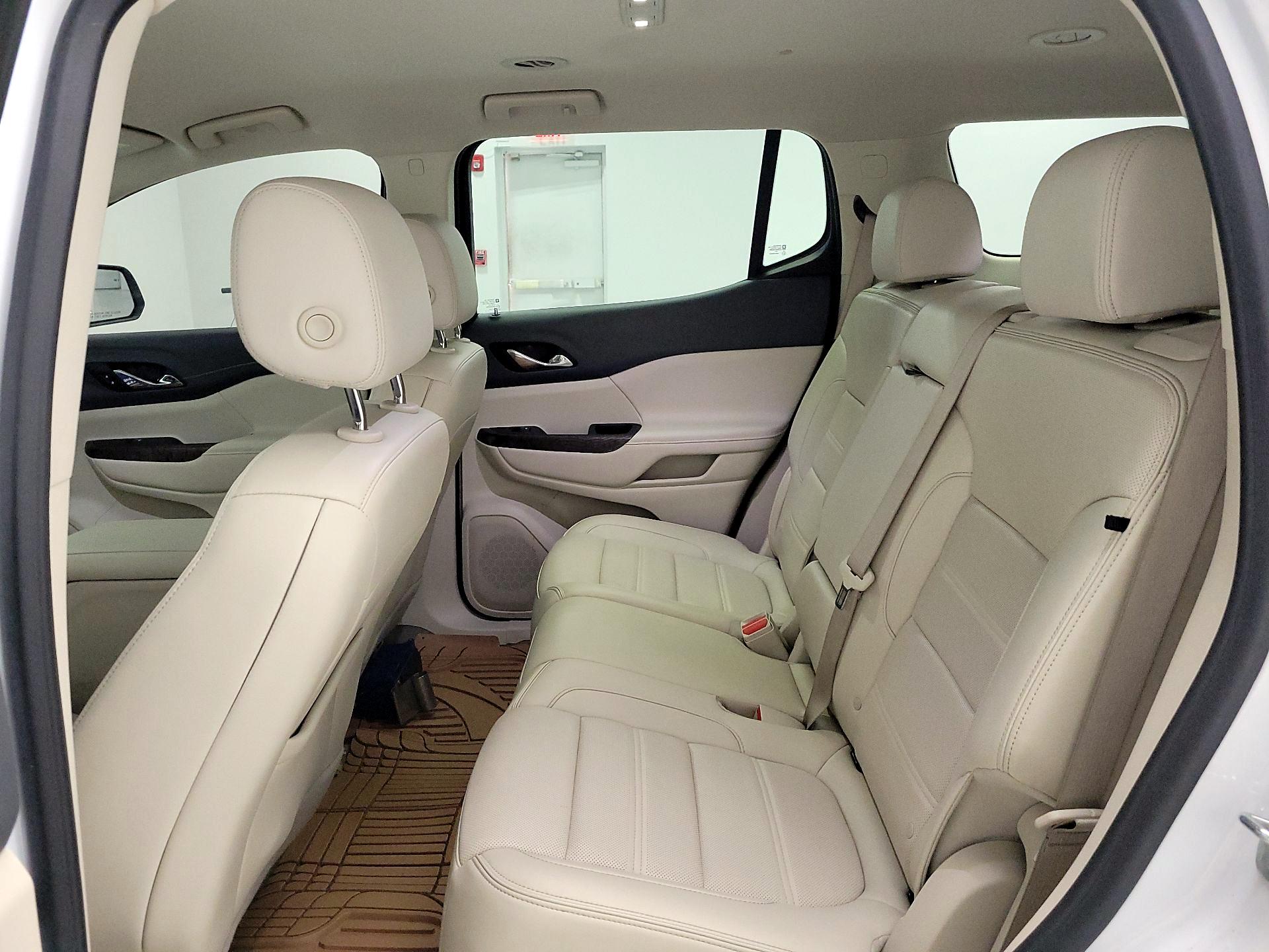 Thumbnail: 2017 GMC Acadia - 20