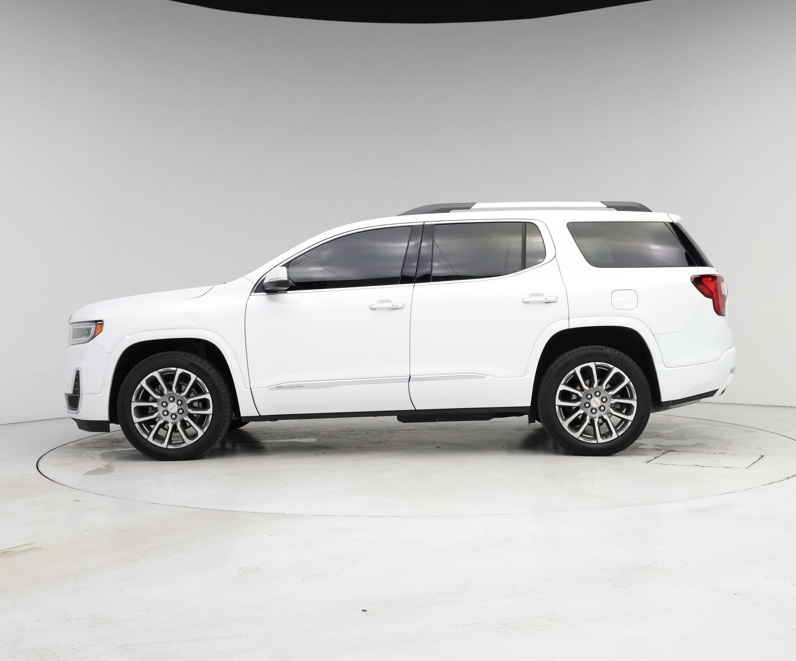 Thumbnail: 2017 GMC Acadia - 3