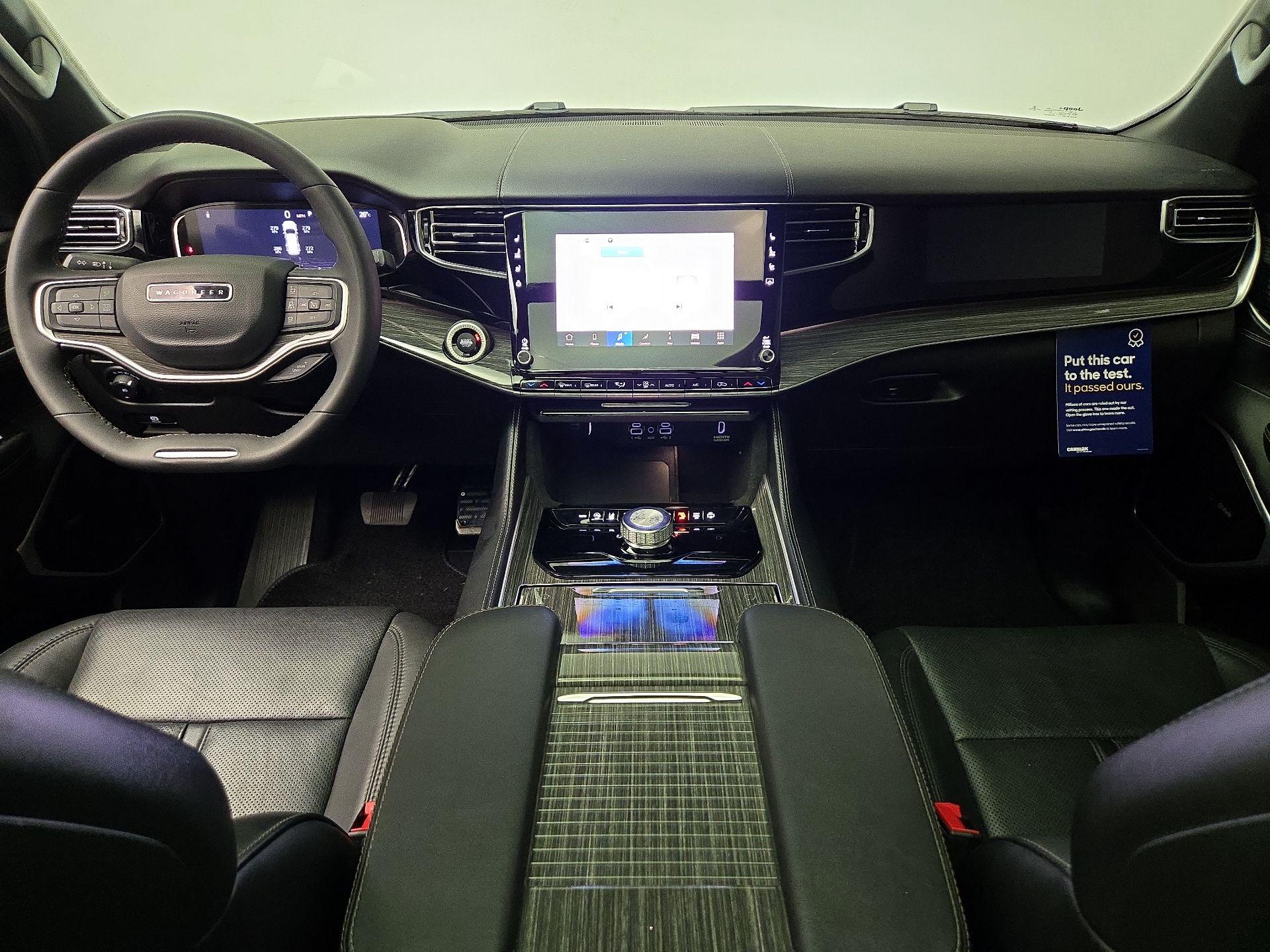 Thumbnail: 2022 Jeep Wagoneer - 9