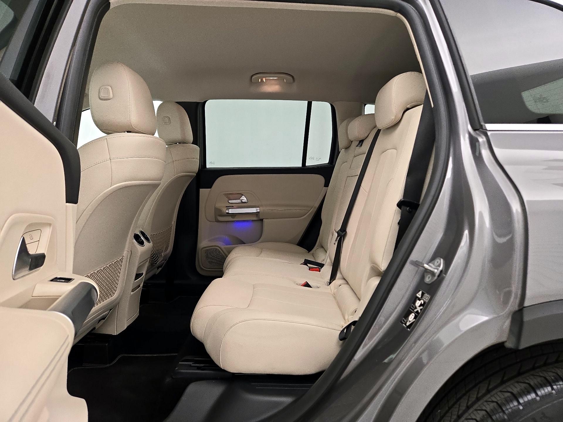 Thumbnail: 2021 Mercedes-Benz GLB - 19